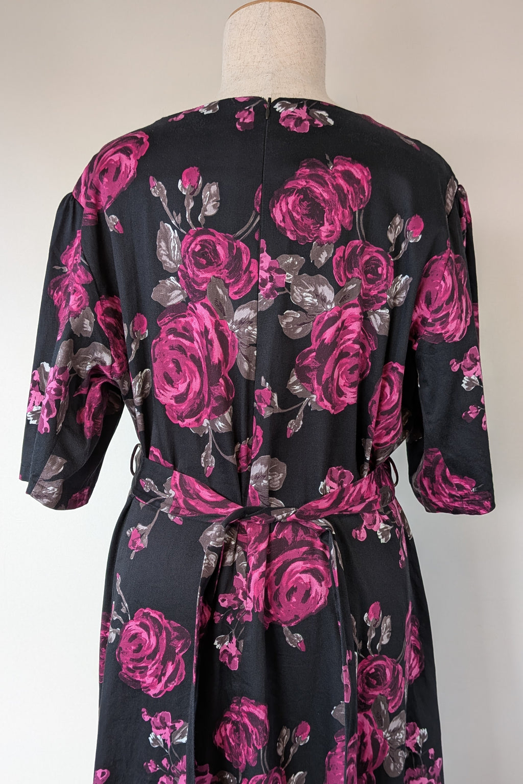 Lady Voluptuous Deep Purple Rose Retro Swing Dress Size 30