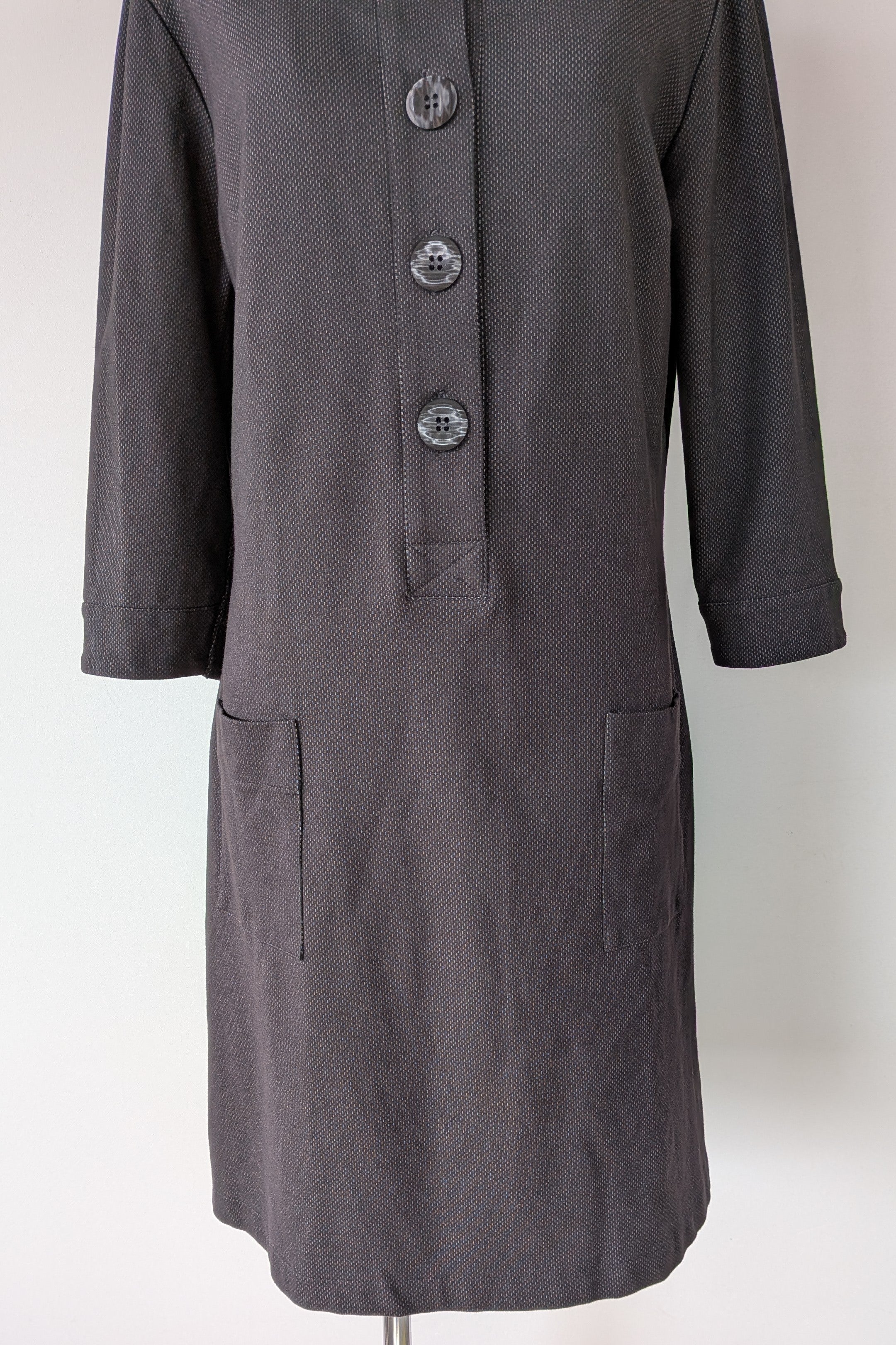 Made590 Charcoal Micro Dot Mod Shift Dress Size M