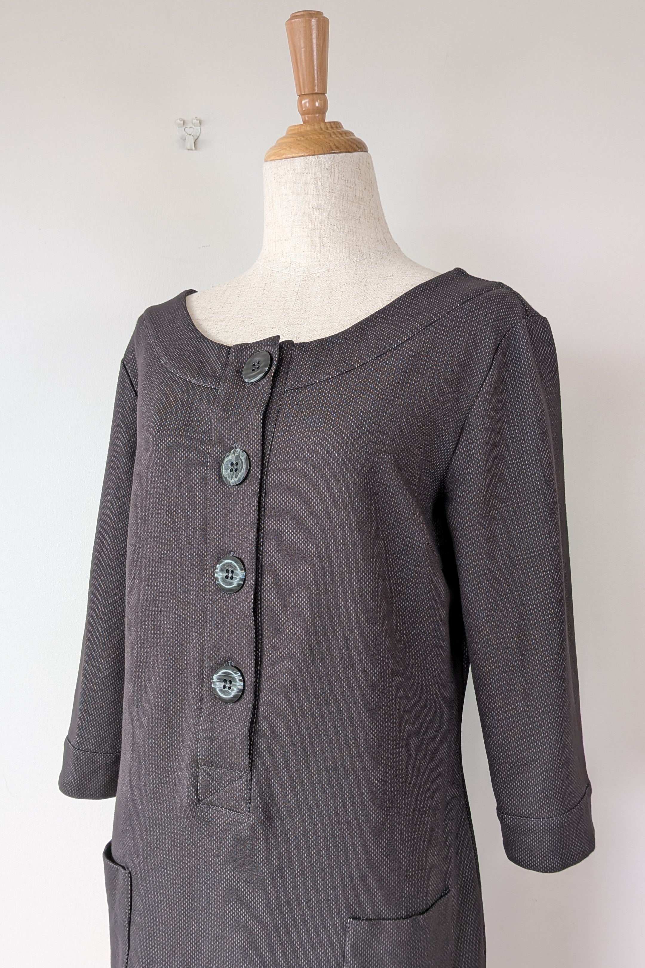 Made590 Charcoal Micro Dot Mod Shift Dress Size M