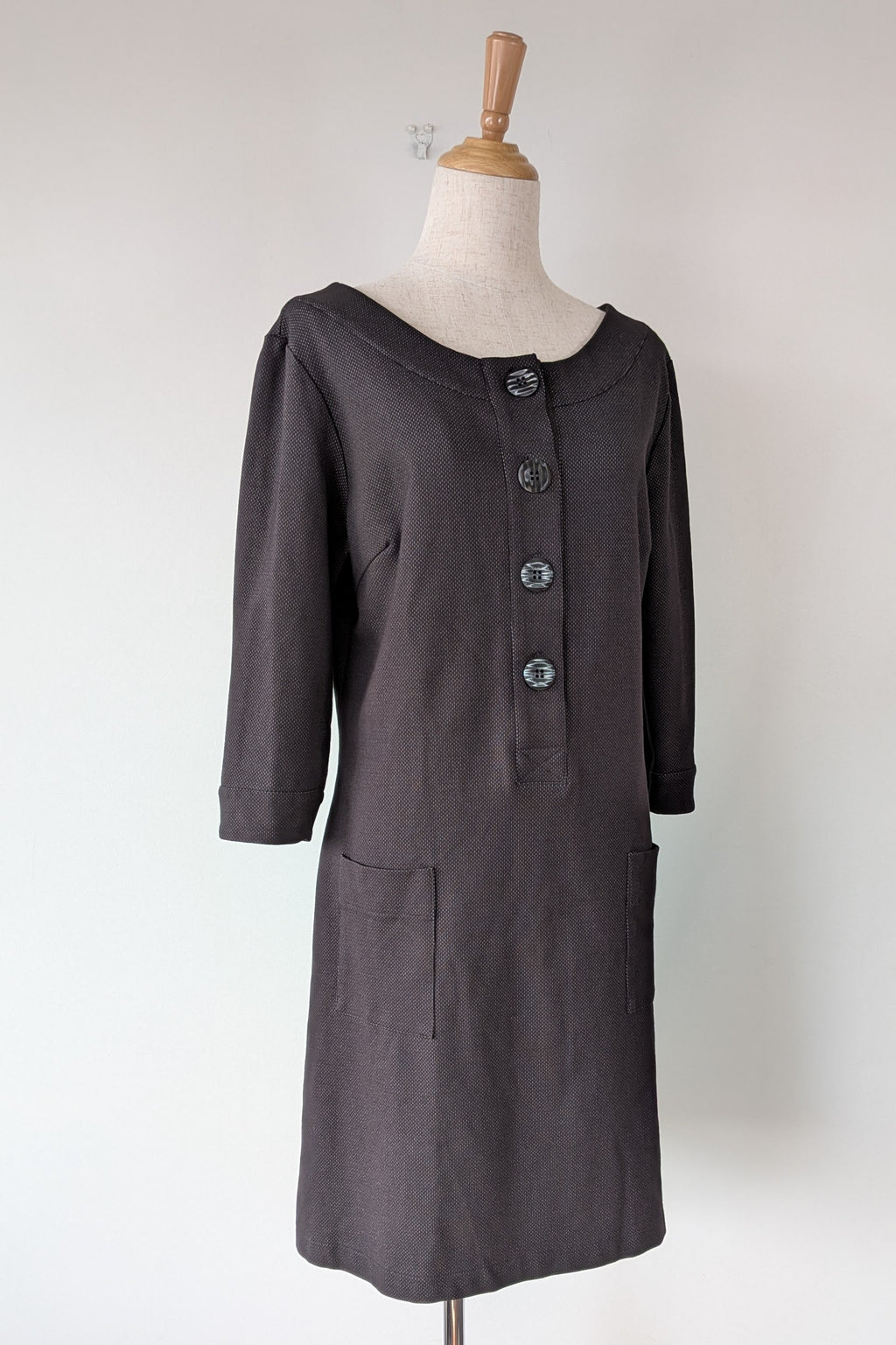 Made590 Charcoal Micro Dot Mod Shift Dress Size M