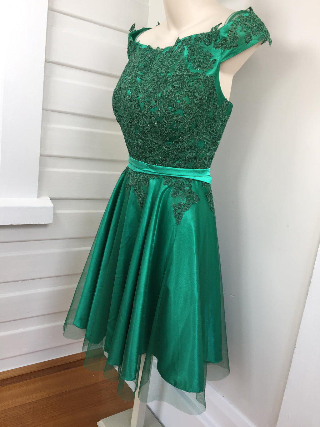 Miss Anne Green Lace Mini Dress Size 16
