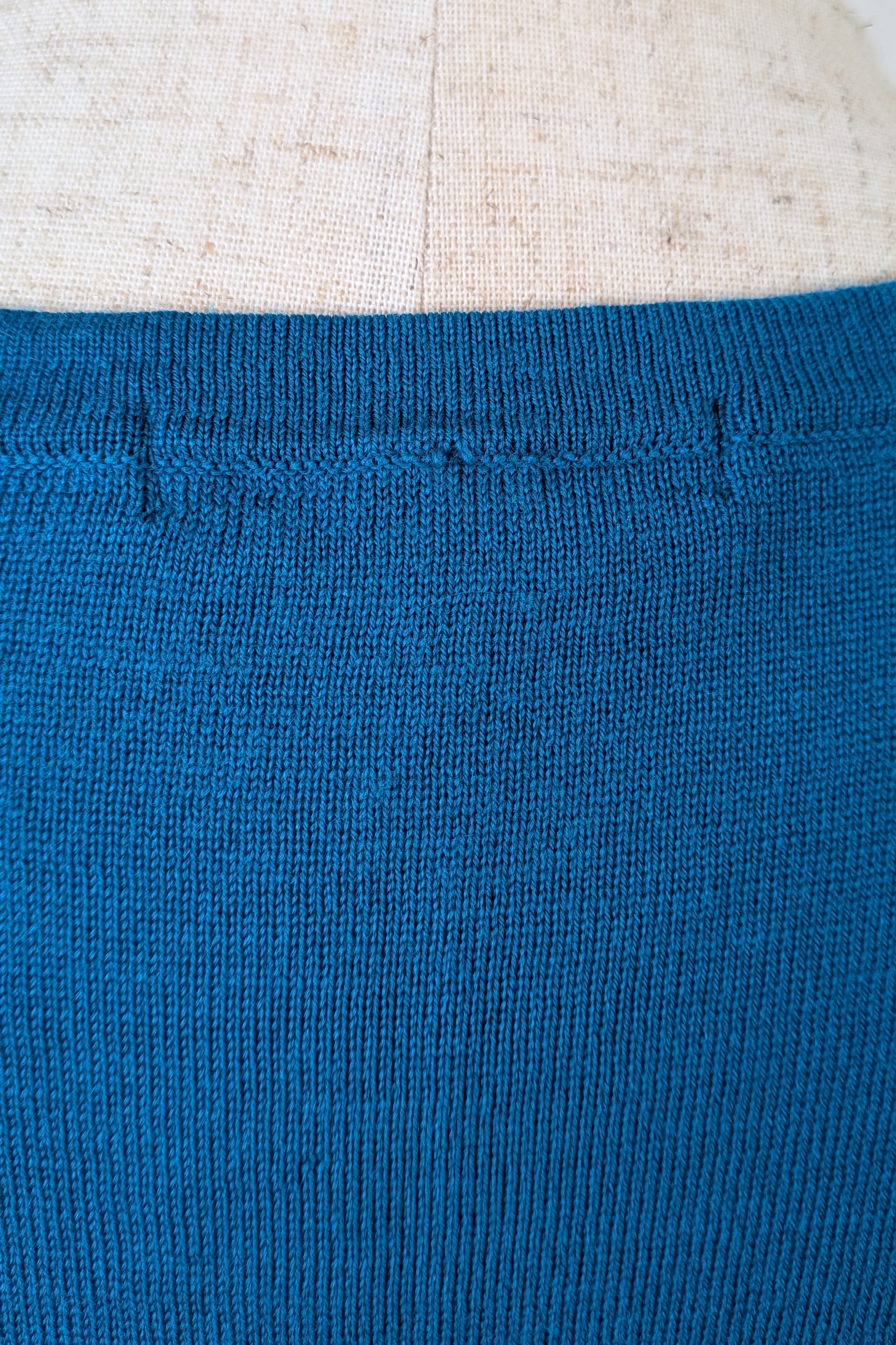 Uniqlo Teal 100% Merino Wool Sweater Size M