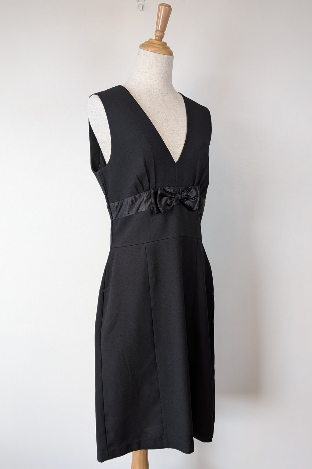 Vintage Y2K Crossroads Sleeveless Black Bow Cocktail Dress Size 12/14