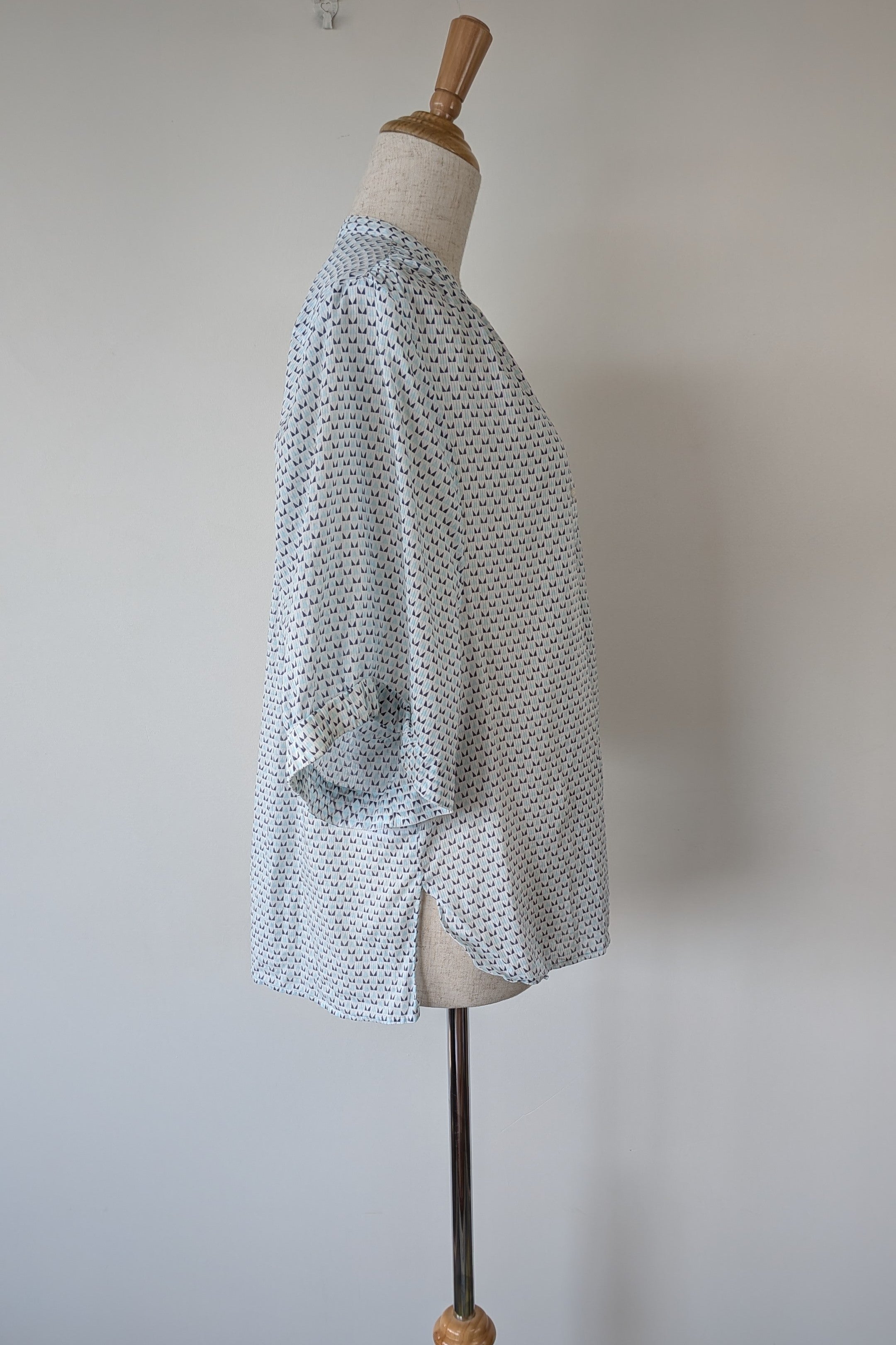 Country Road Blue Geometric Cotton Puff Sleeve Shirt Size S