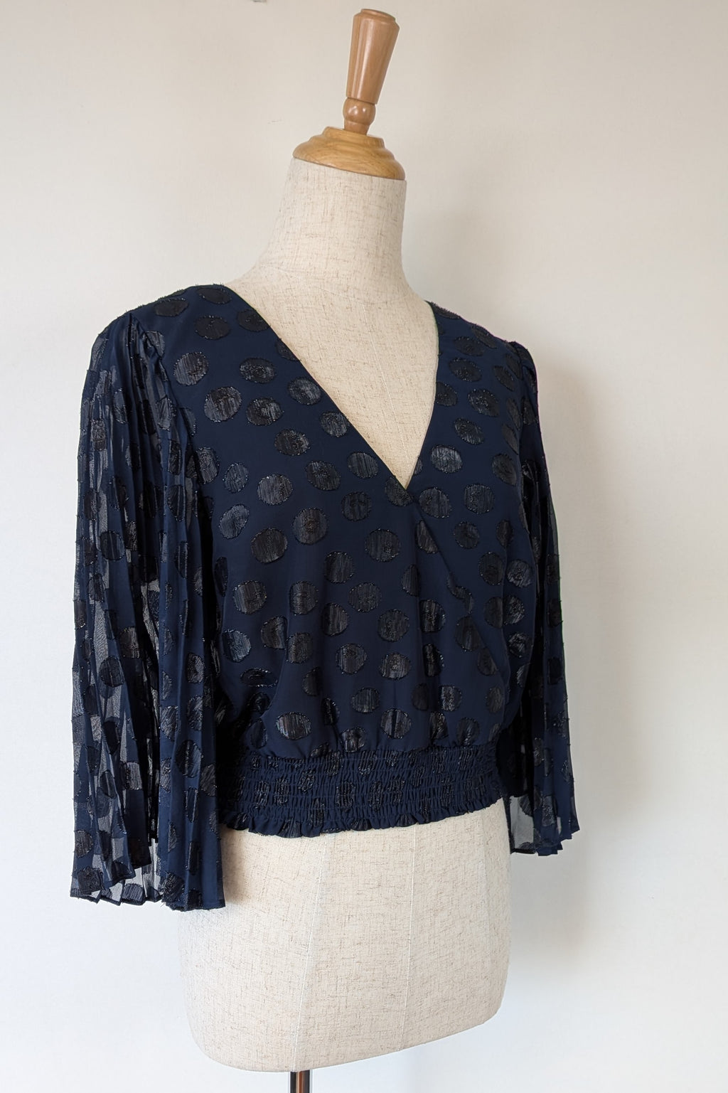 Wayne Cooper Navy Black Polka Dot Pleated Fan Sleeve Wrap Top Size 10