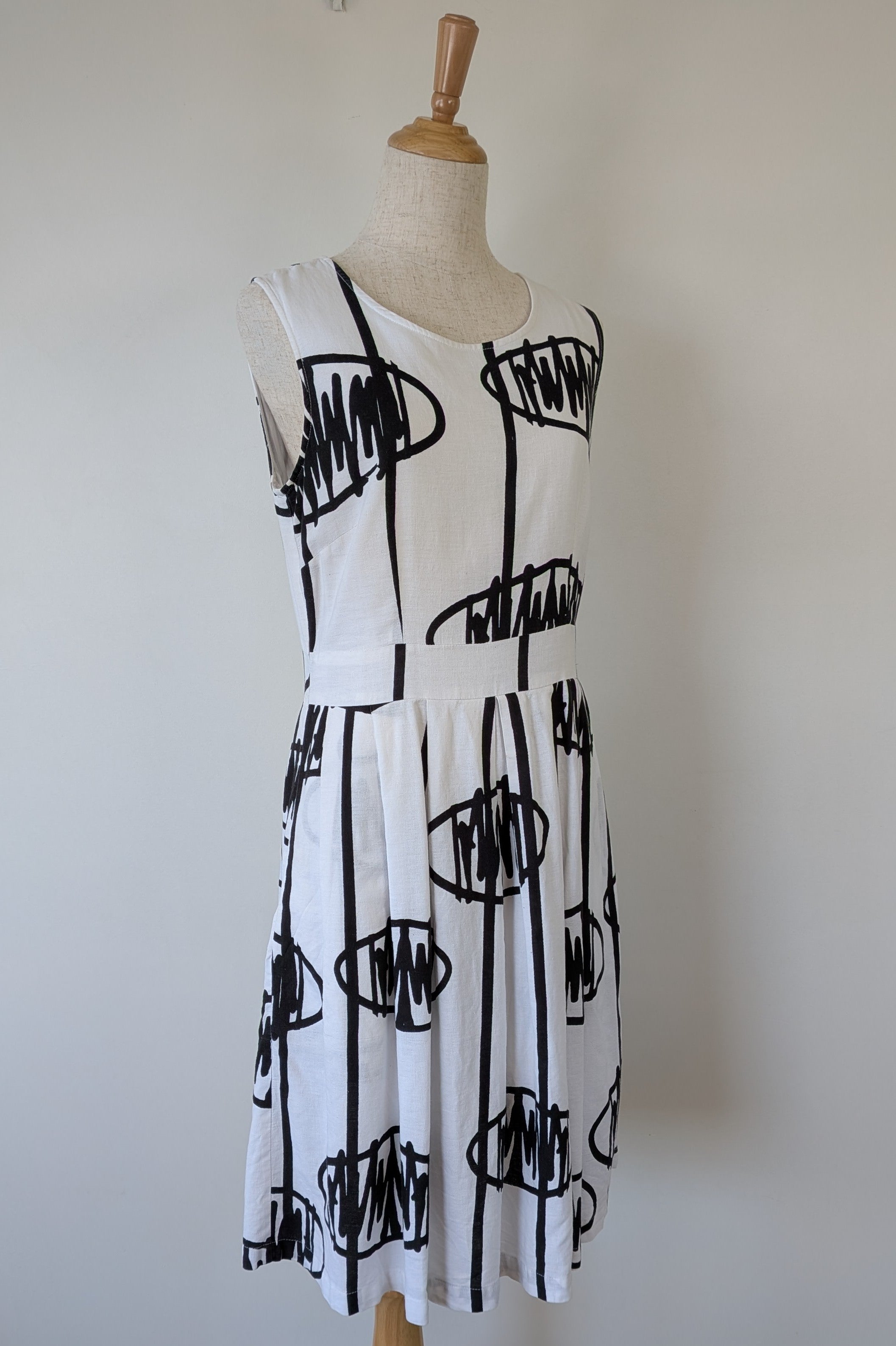 Orientique Black White Arty Linen Cotton Dress Size 10