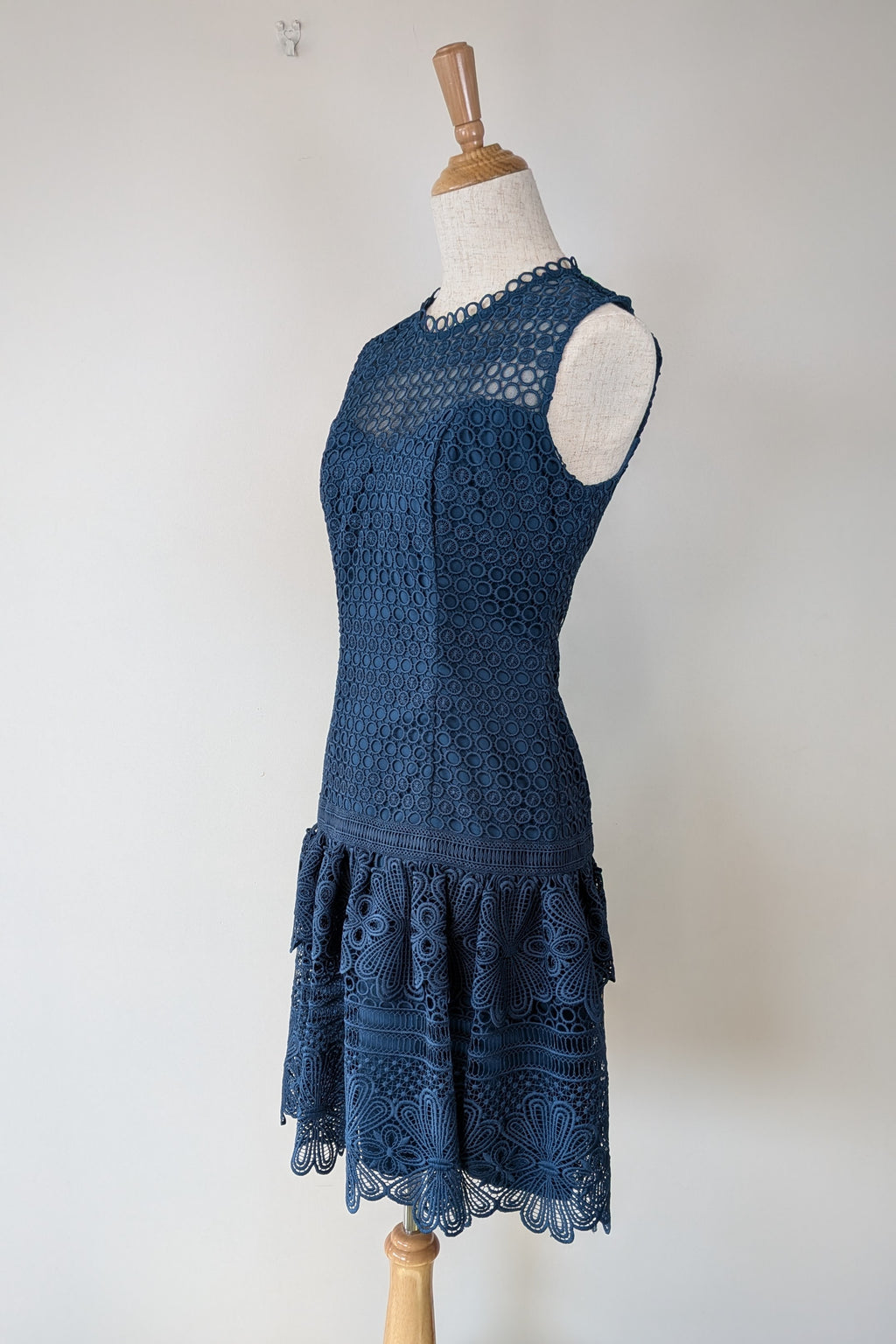 Review Teal Lace Drop Waist Dress Size 6