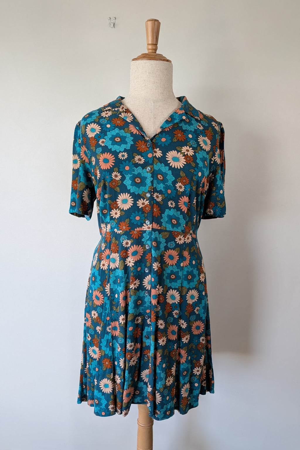 Princess Highway Lindy 70s Floral Mini Dress Size 18