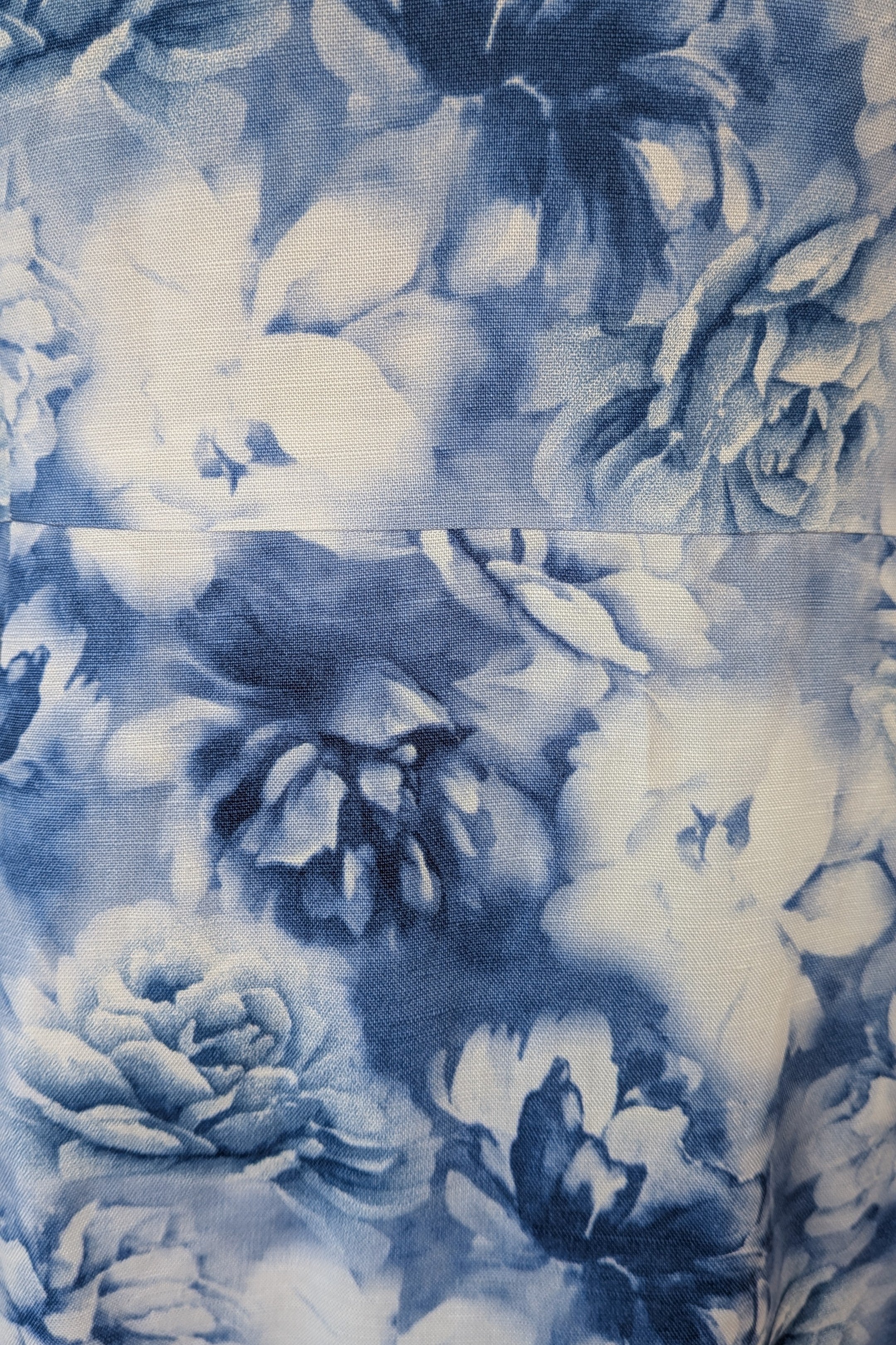 Tokito Blue & White Floral Puff Sleeve Dress Size 10