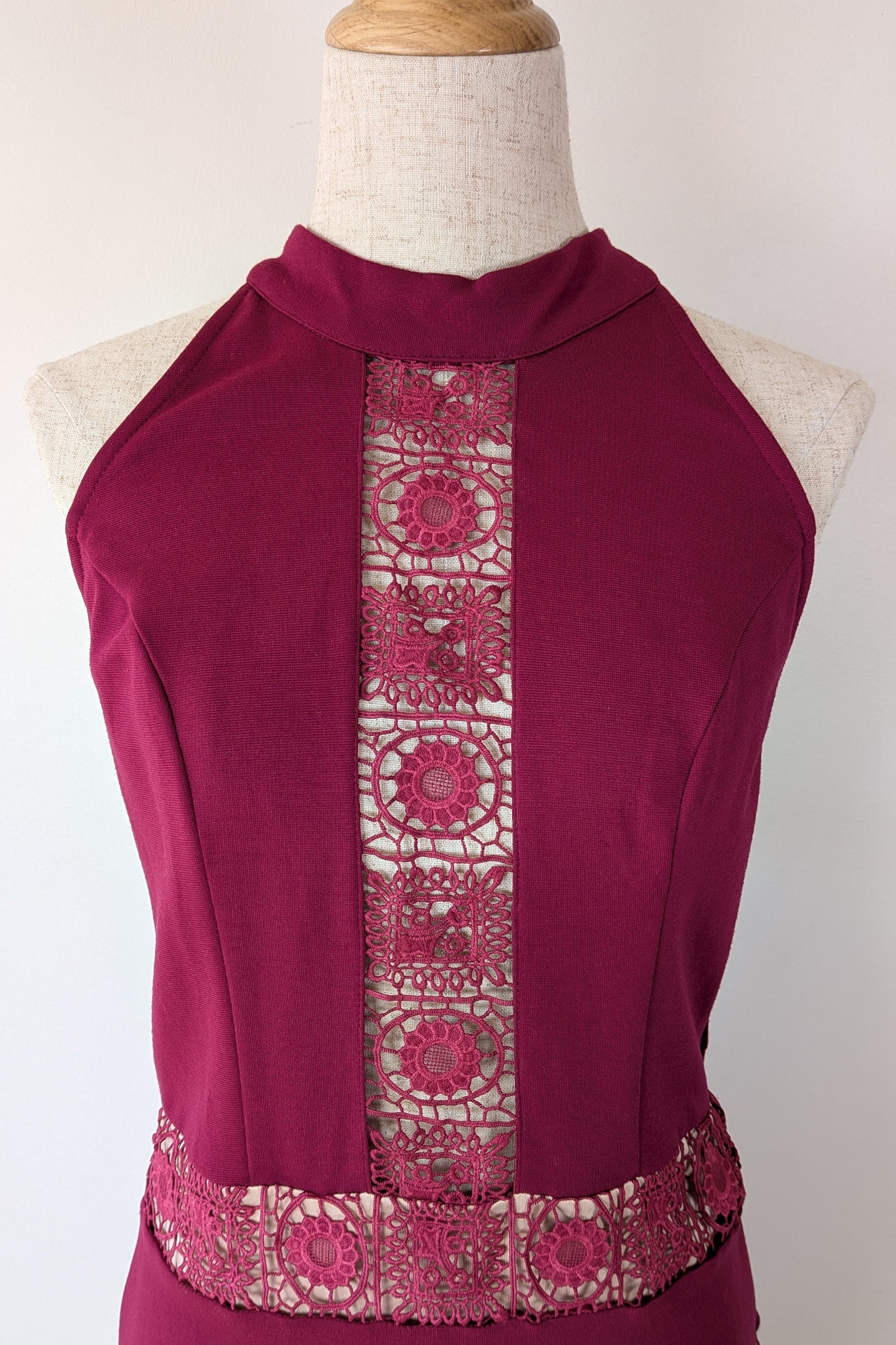Indikah Burgandy Nude Lace Cut Out Halterneck Bodycon Dress Size 12 Brand New Without Tags
