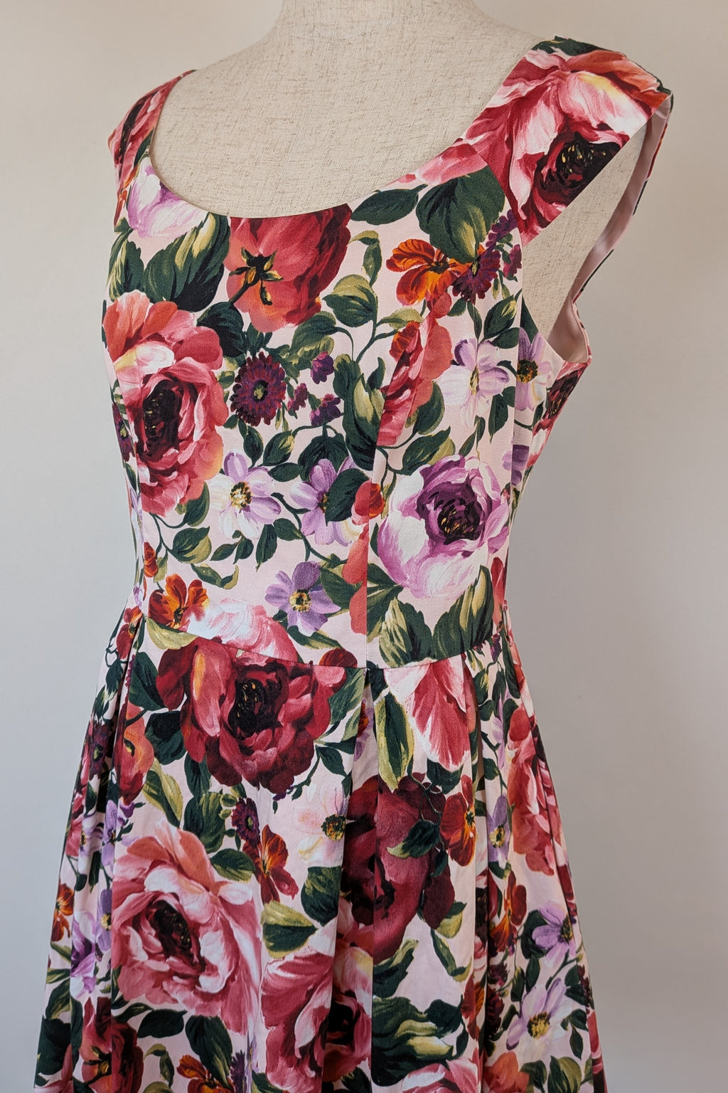 Review Fruits of the Forest Dress Size 10