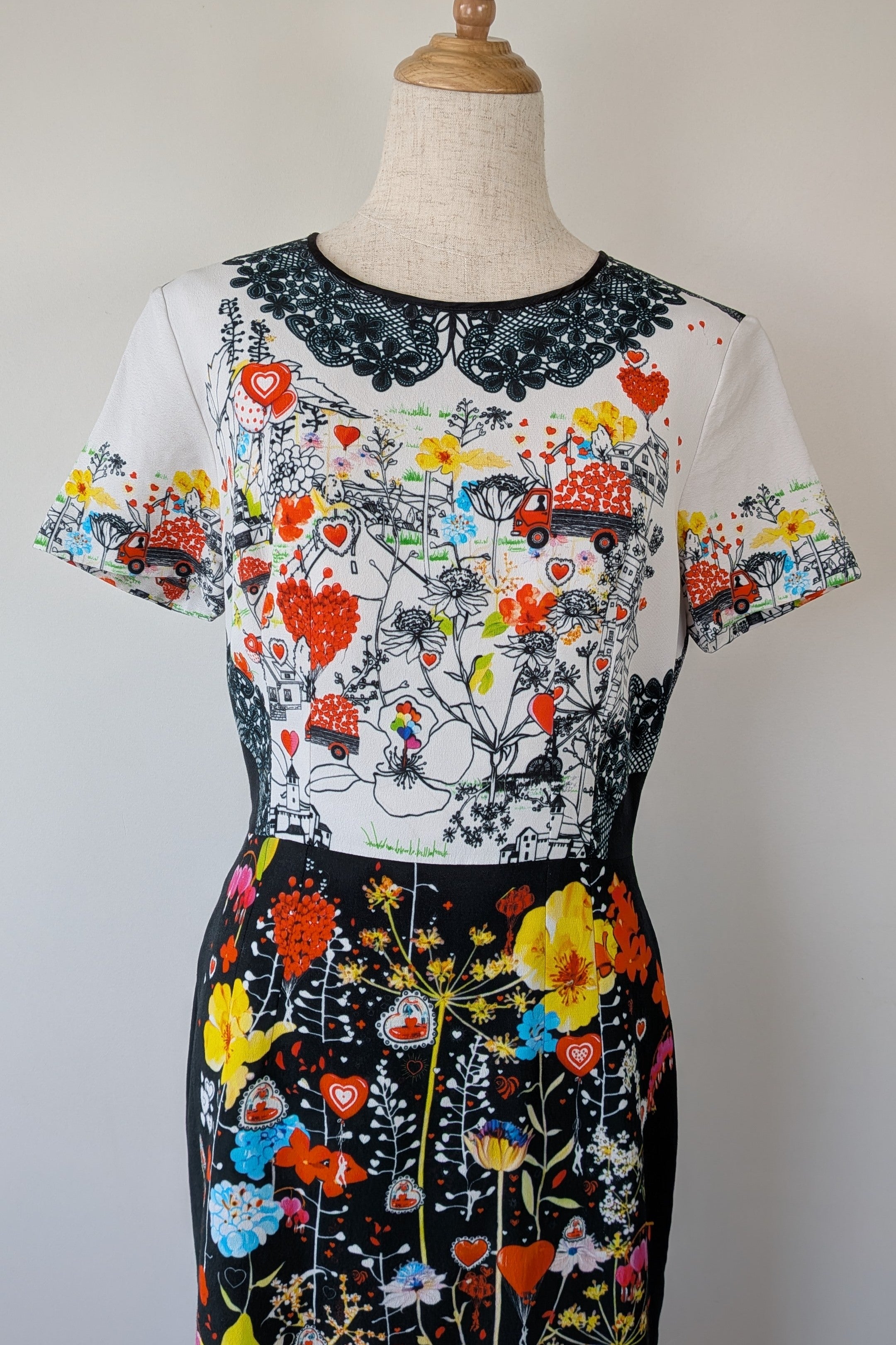 Piccione.Piccione Italian Designer Printed A-Line Dress Size 10/12