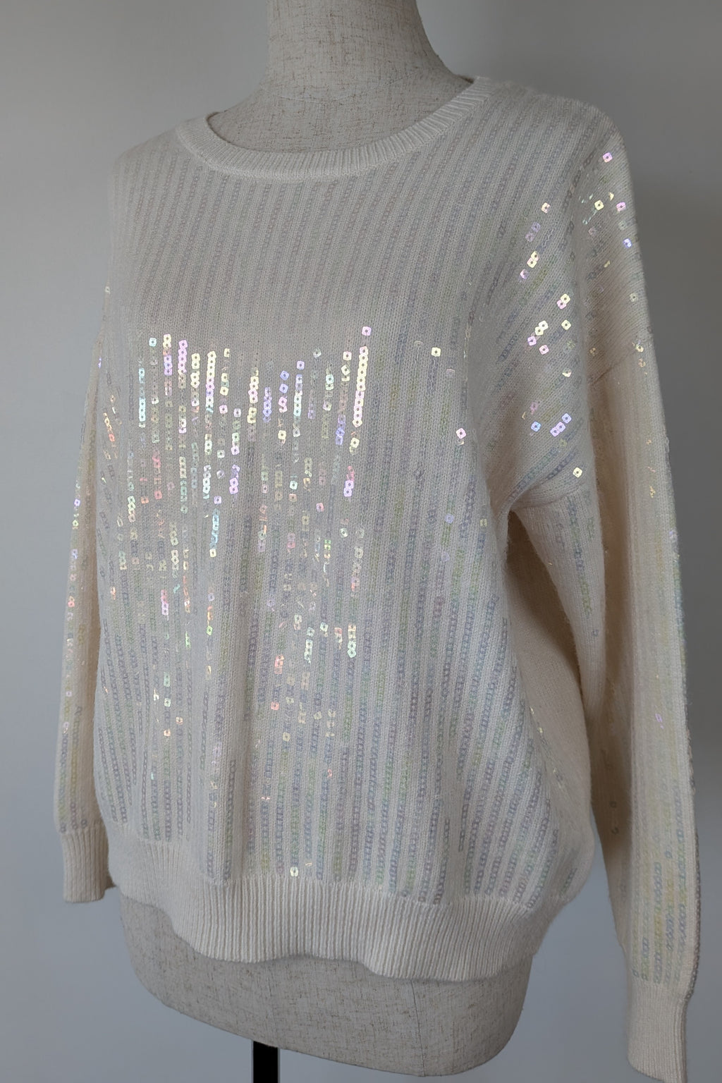 Vine Apparel White Wool Blend Iridescent Sequin Jumper Size M/L