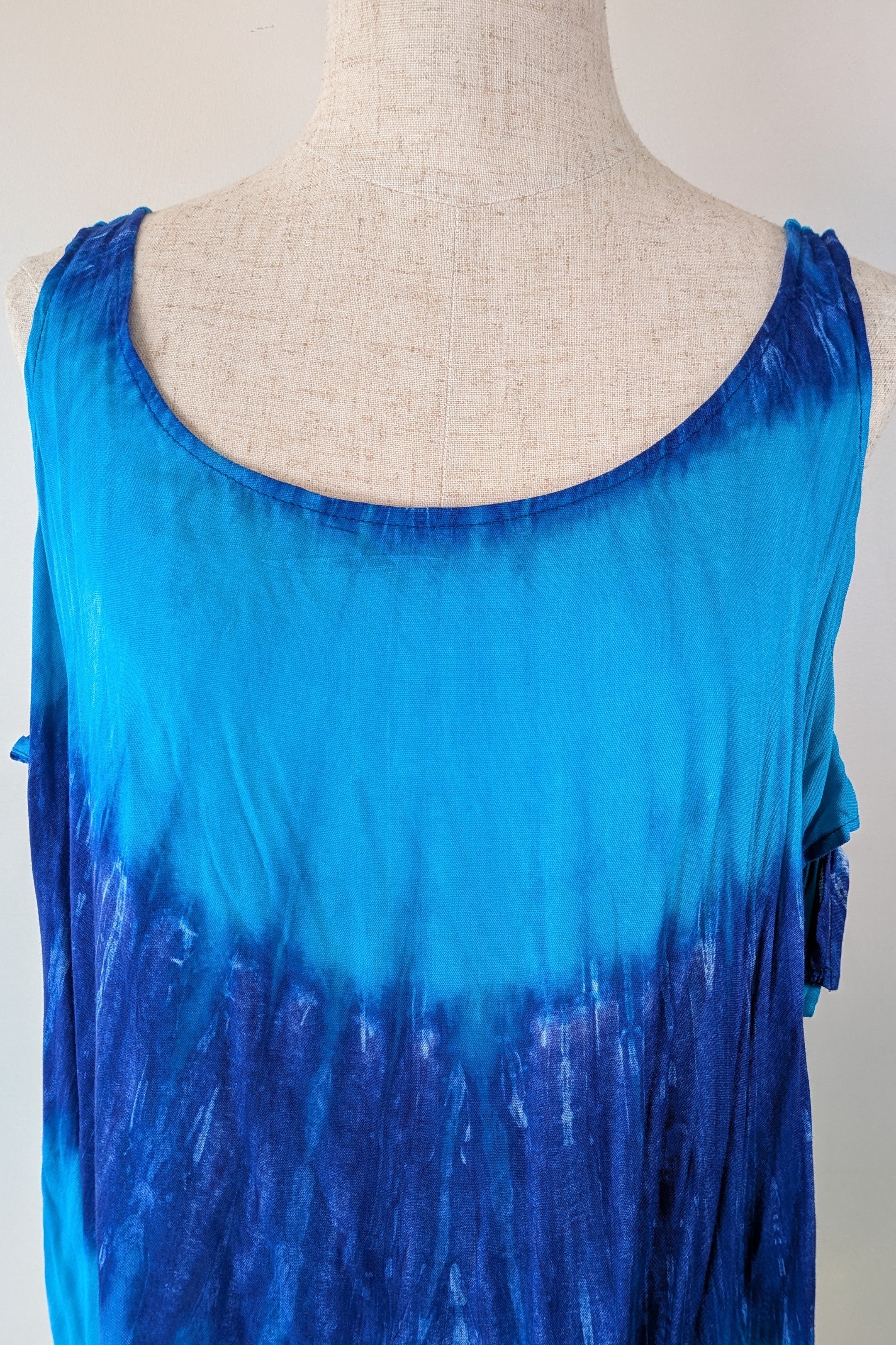 Tree of Life Blue Tie Dye Sun Dress One Size Brand New Without Tags