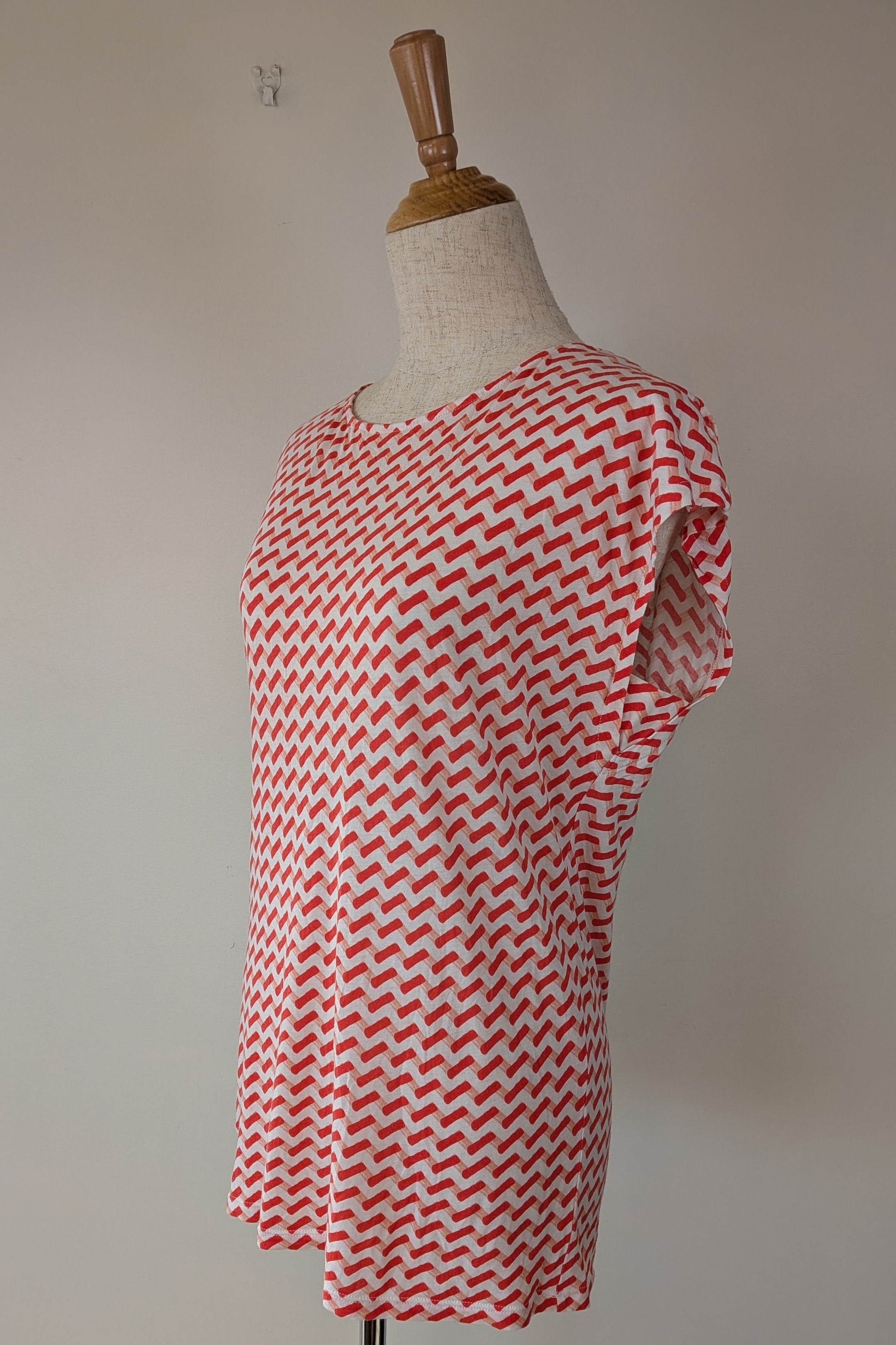 Country Road Geometric Red White Print Top Size S