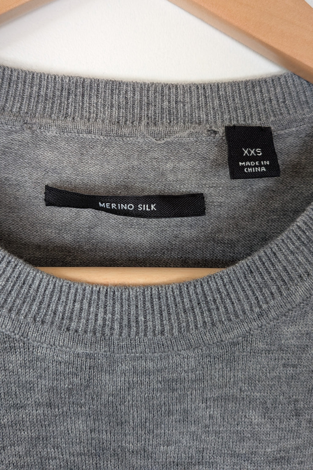 Country Road Grey Merino Wool & Silk Asymmetric Long Knit Top Size XXS