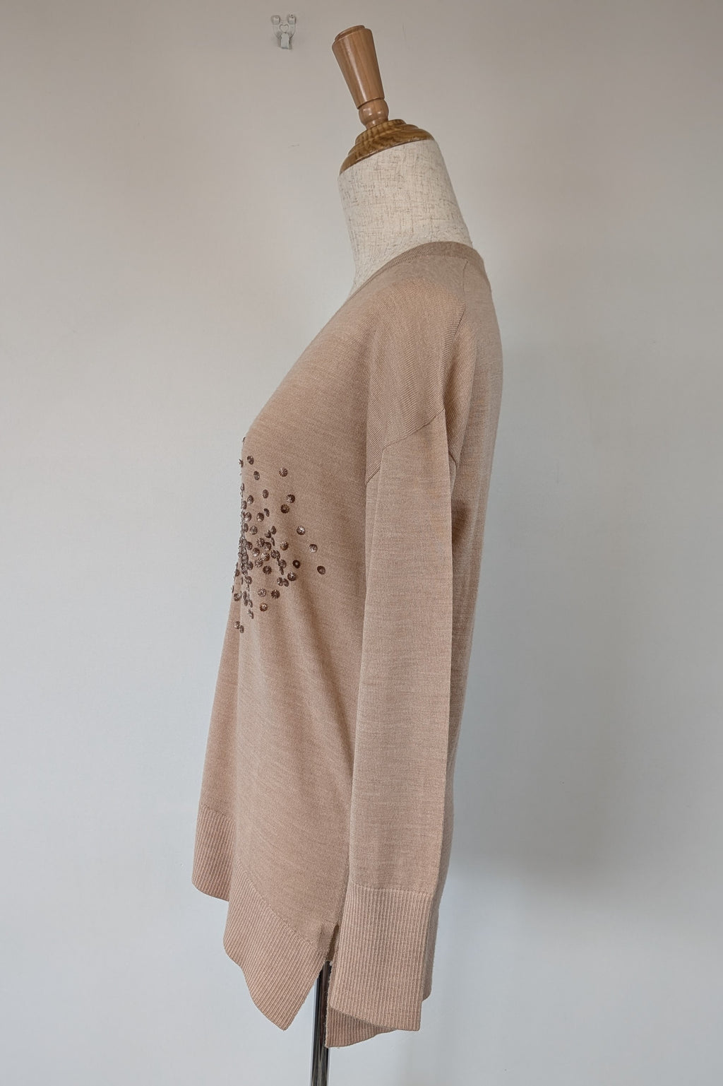 Witchery 100% Merino Wool Champagne Sequin Bead Detail Jumper Size XS