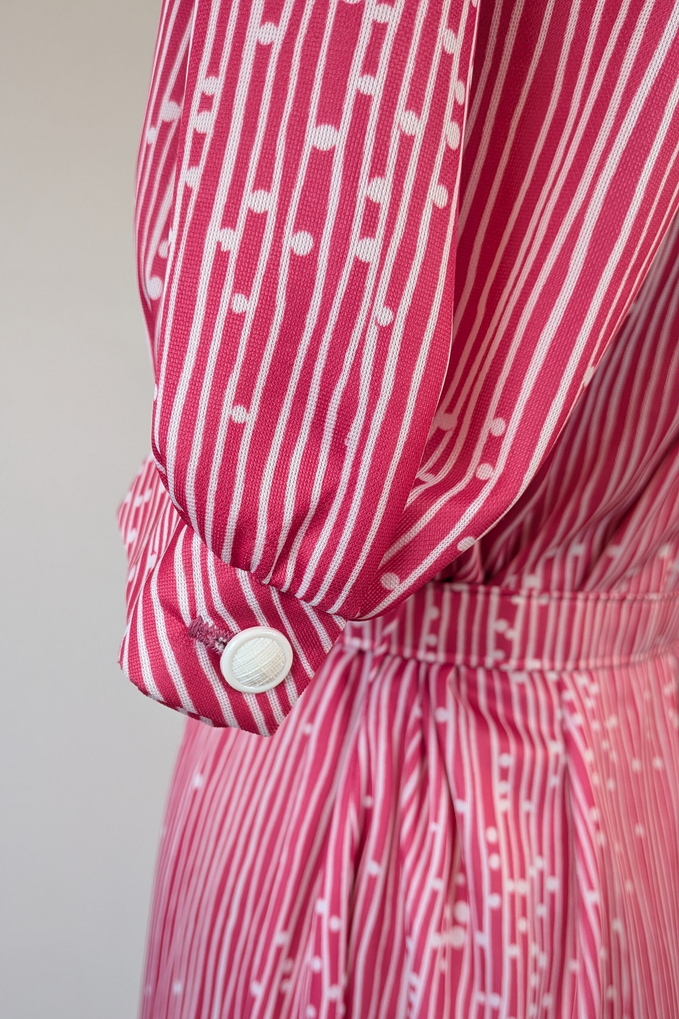 Vintage 80s Debra Fashions Melbourne Pink & White Abstract Pattern Shirtwaister Dress Size 10/12