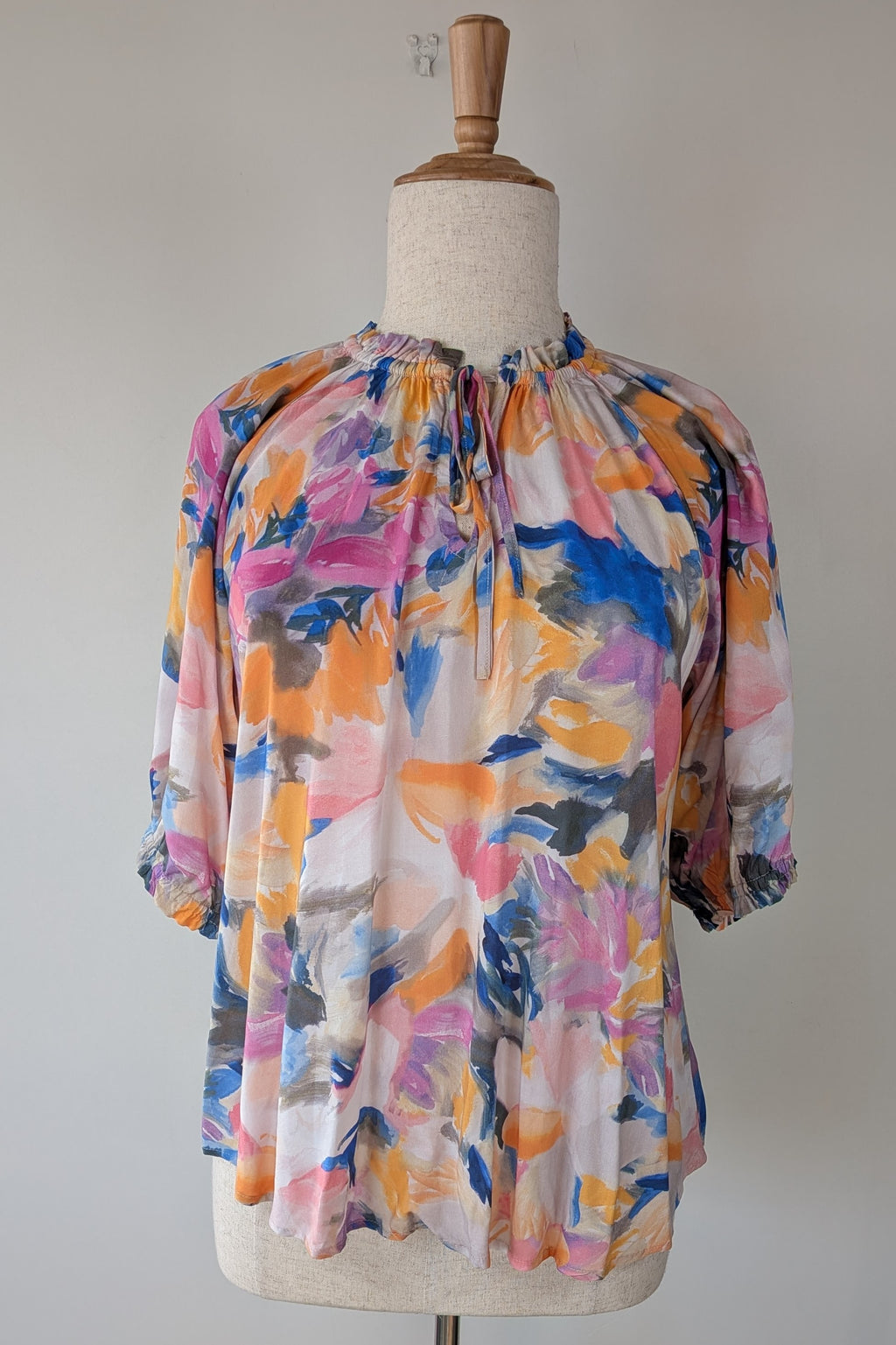 Blue Illusion Painterly Floral Print Peasant Shirt Size L