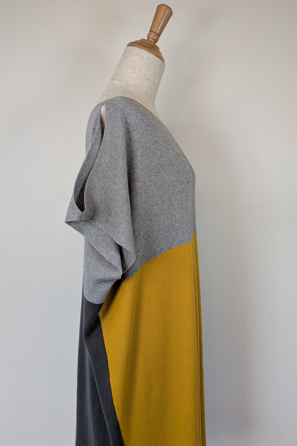 Uimi Colour Block Egyptian Cotton & Cashmere Knit Dress Size S-M