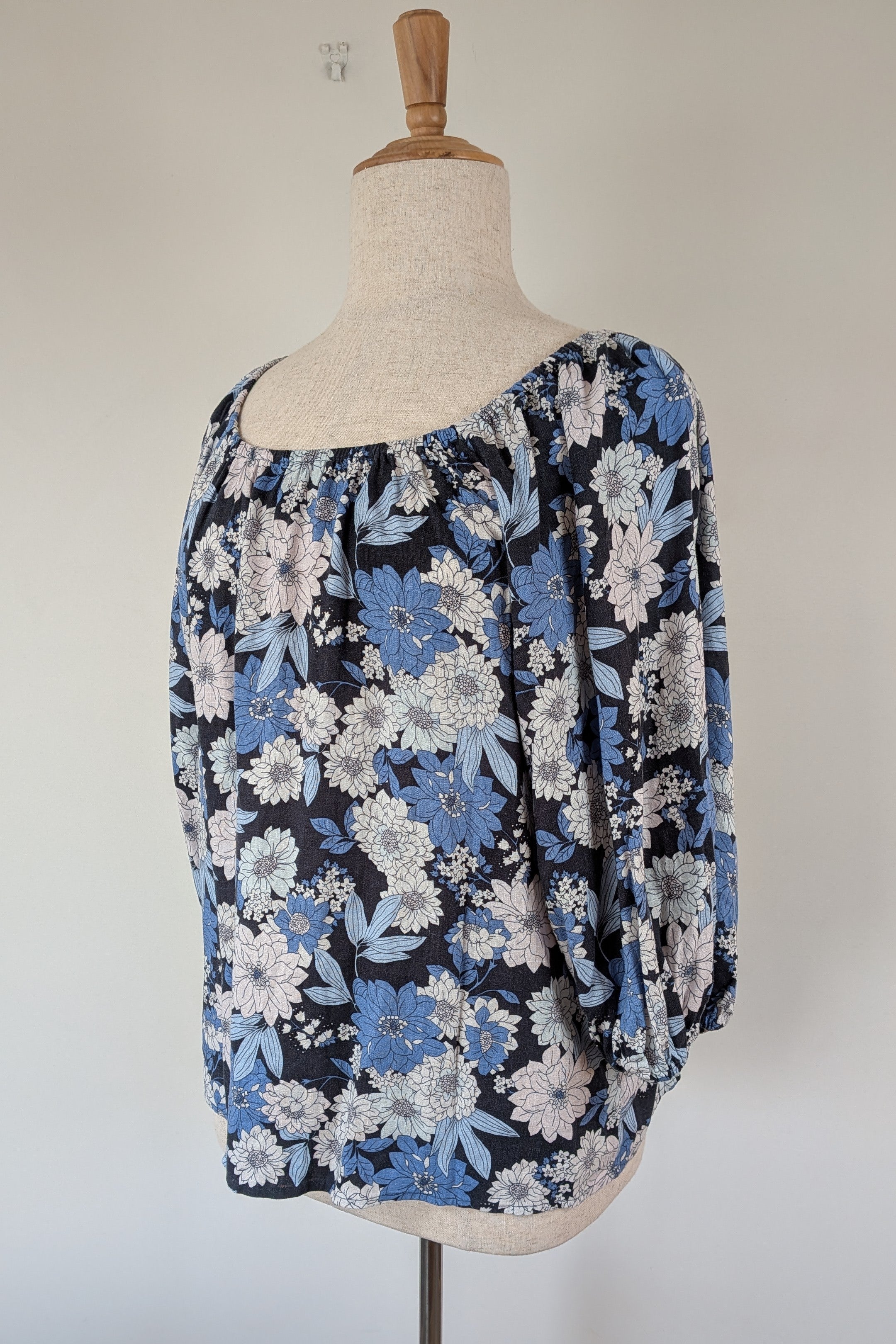 Grae Linen Retro Blue Floral Linen Blend Top Size 18 Brand New With Tags RRP $69.95