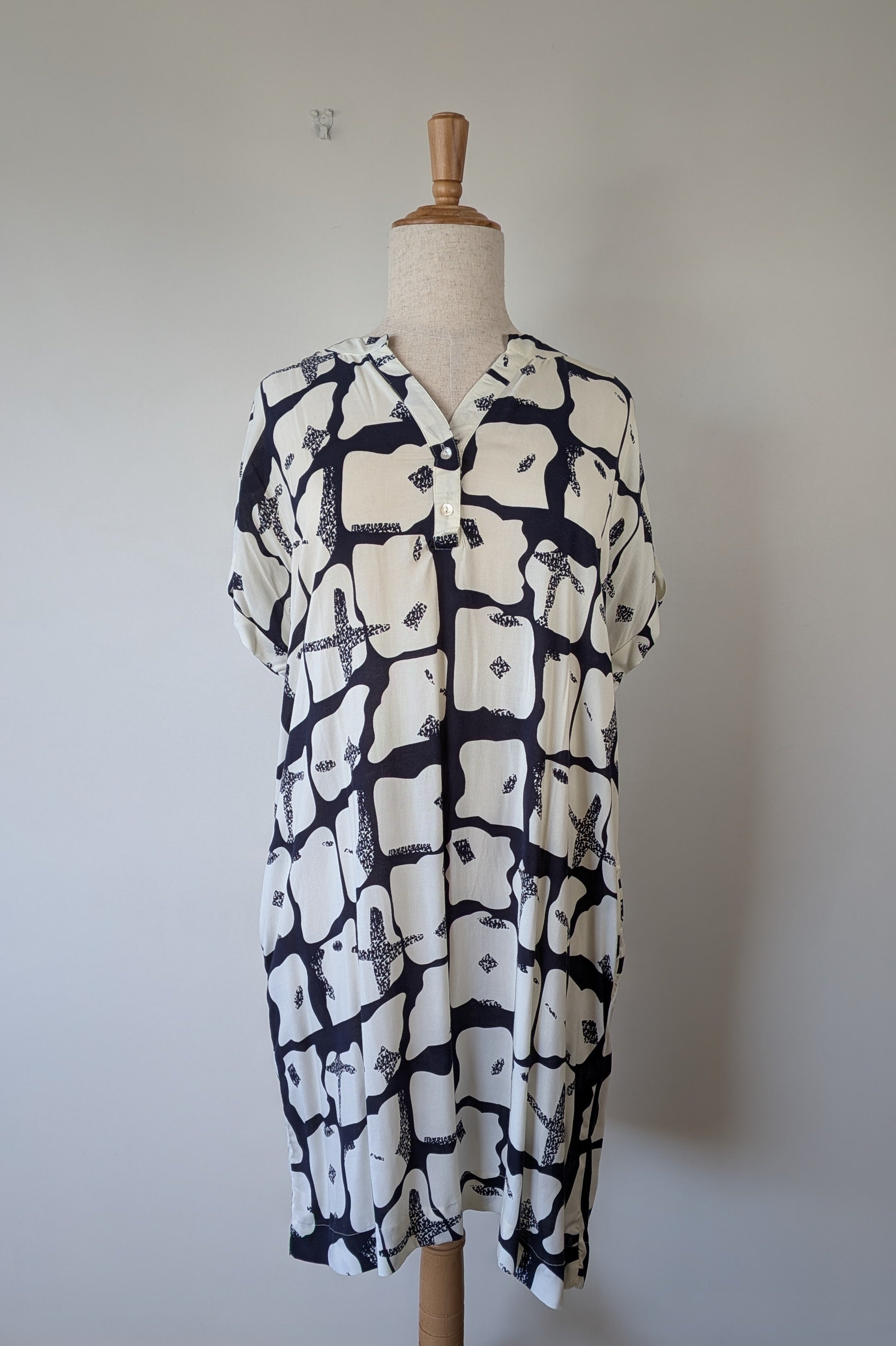 Autograph Ombre Monochrome Midi Dress Size 16 Brand New With Tags RRP $119.95