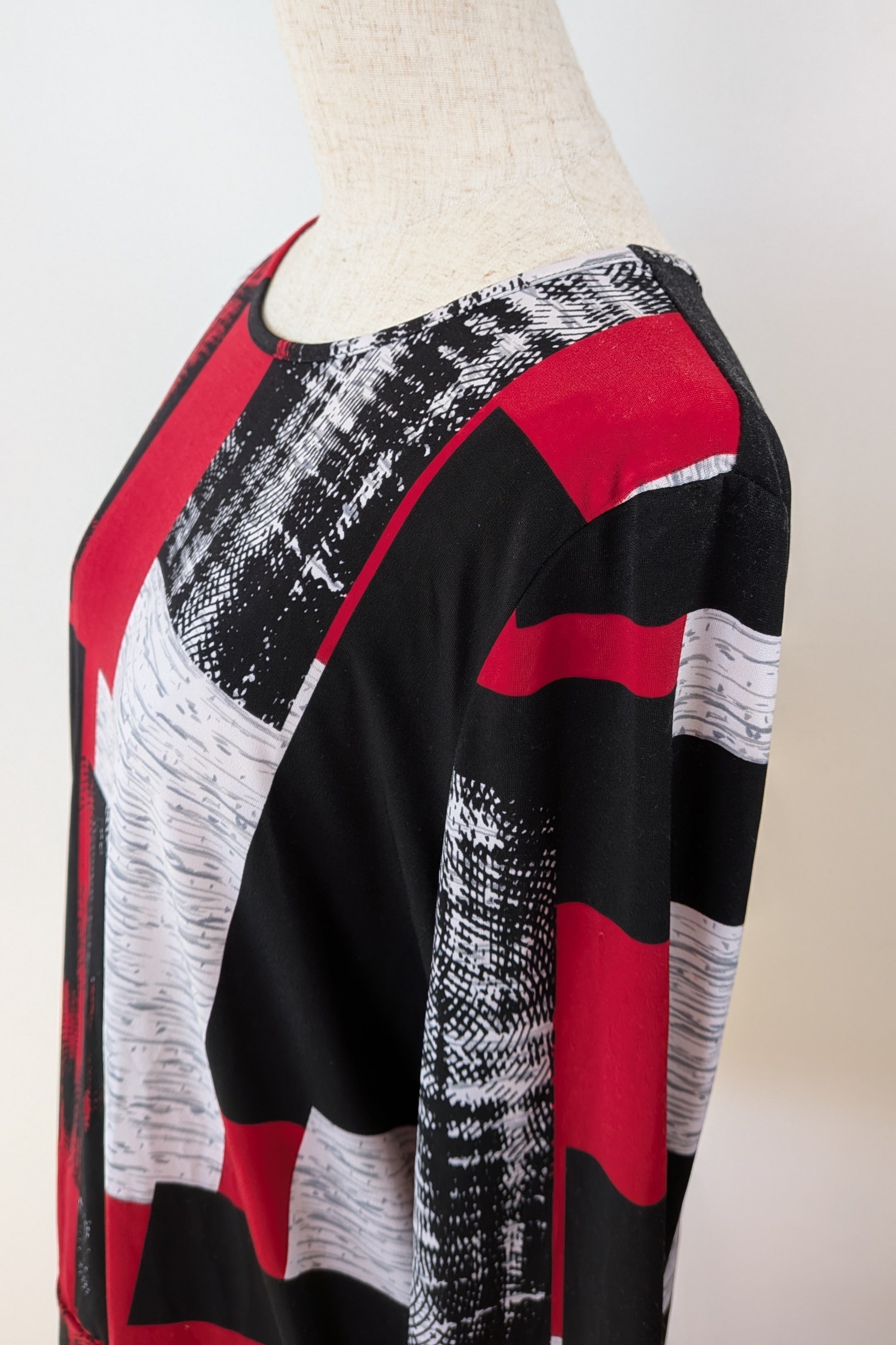 Noni B Colourblock Jester Red Knit Top Size S Brand New With Tags RRP $99.99