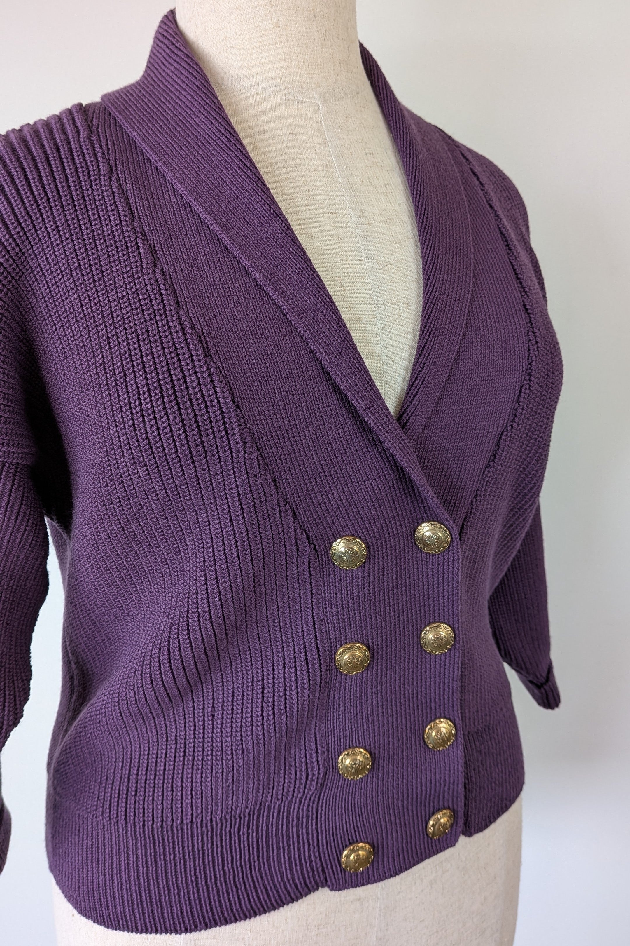Vintage 80s Casaveen Pure New Wool Purple Cardigan (Made in Tasmania) Size 14