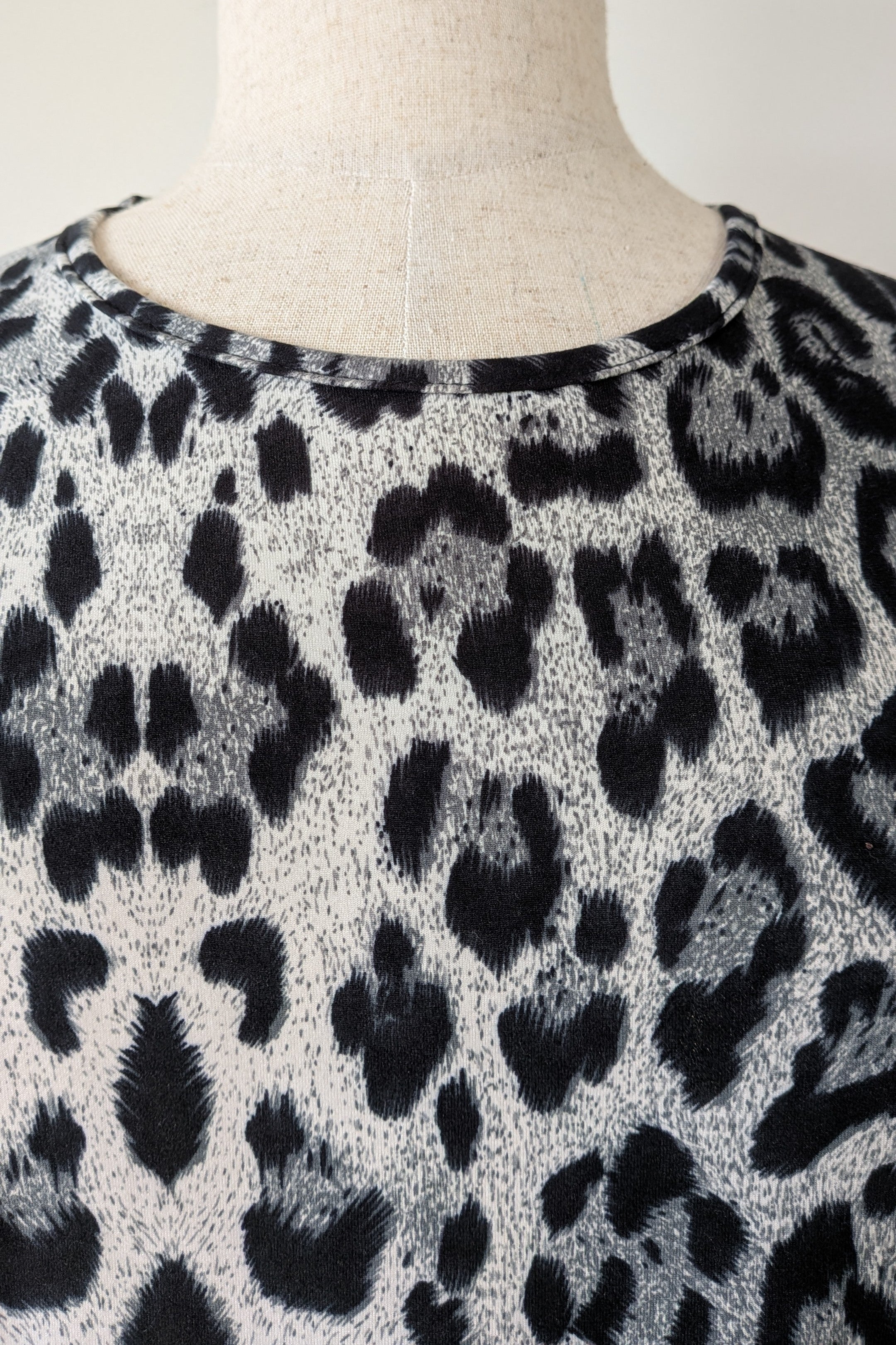 Threadz Black & Grey Leopard Print Dress Size XXL Brand New With Tags