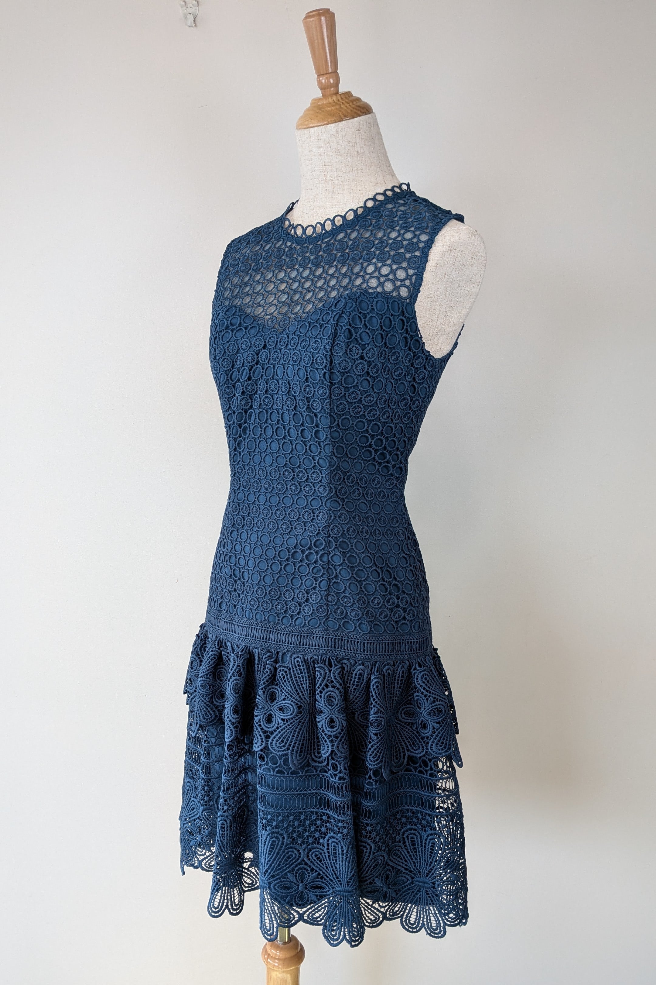 Review Teal Lace Drop Waist Dress Size 6