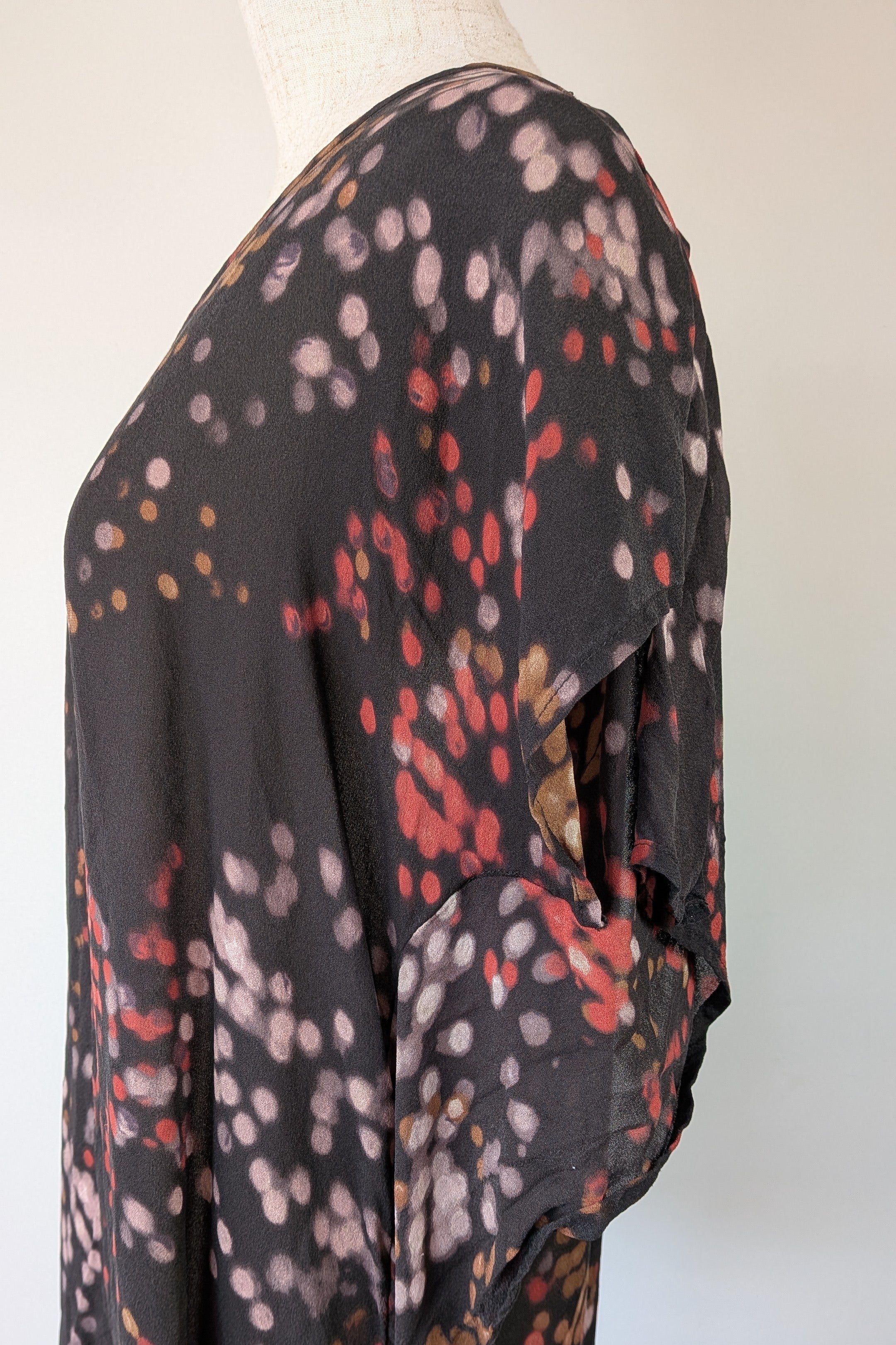 Vintage Y2K Kingan Jones 100% Silk Abstract Dot Top Size 12