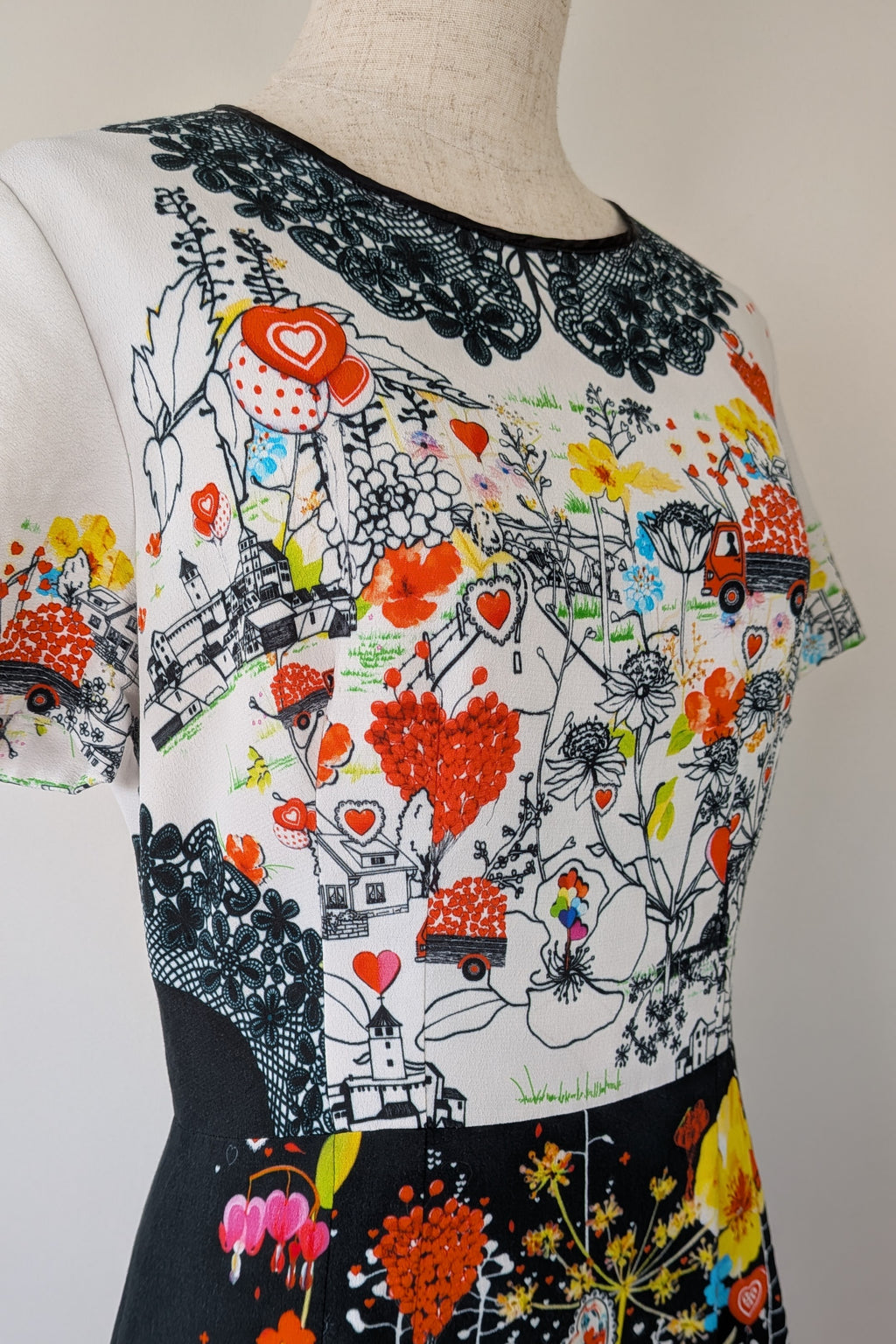 Piccione.Piccione Italian Designer Printed A-Line Dress Size 10/12