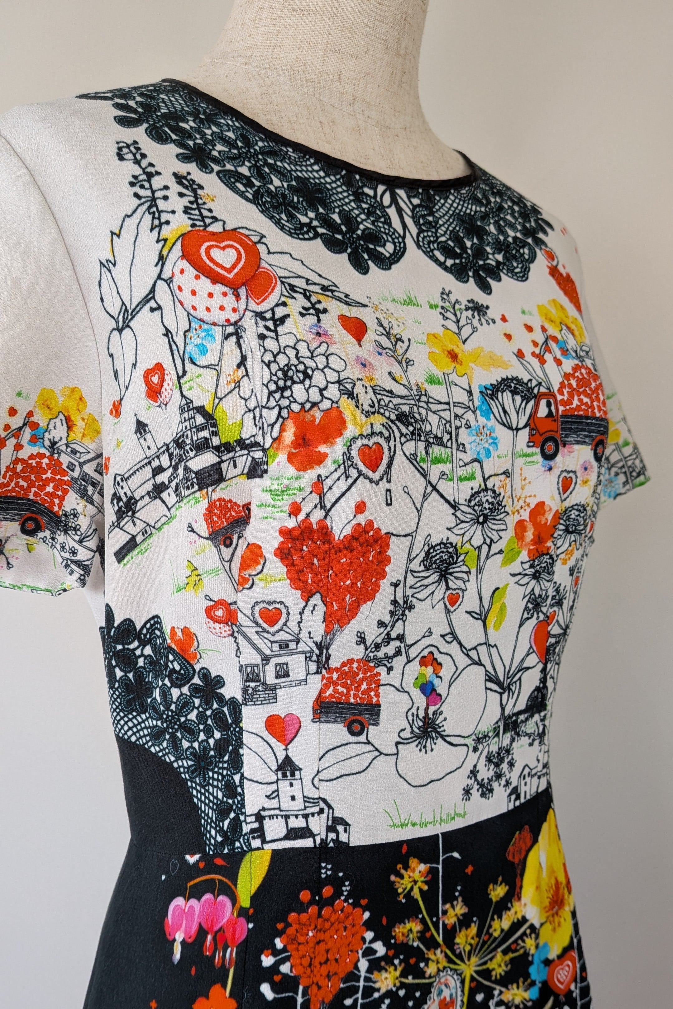 Piccione.Piccione Italian Designer Printed A-Line Dress Size 10/12