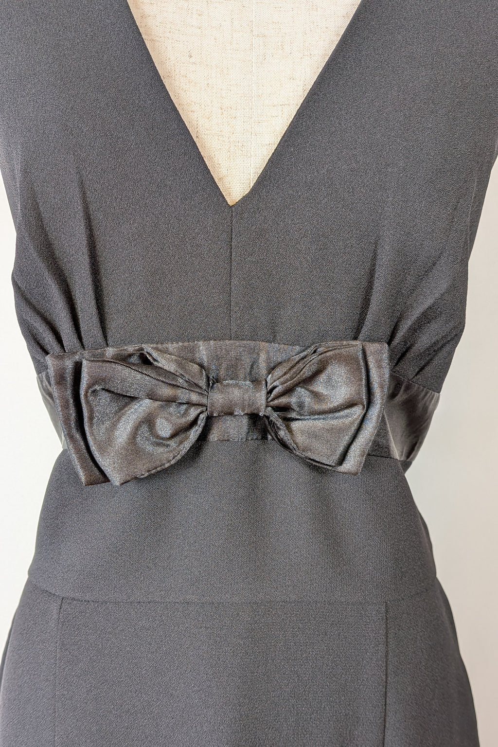 Vintage Y2K Crossroads Sleeveless Black Bow Cocktail Dress Size 12/14