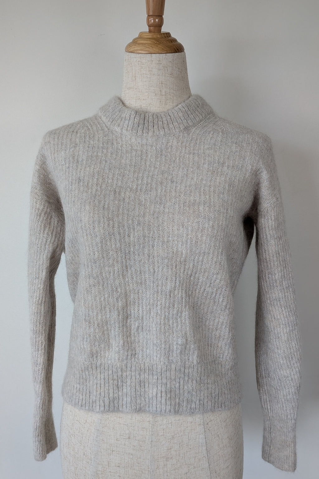 Everlane The Cocoon Crew in Alpaca Almond Jumper Size S