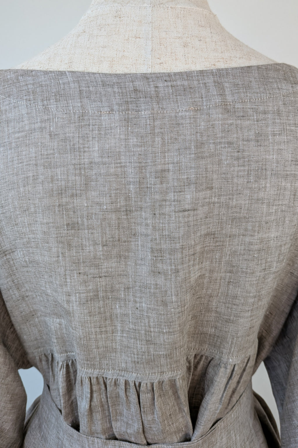 Stella Moda Linen Midi Dress in Grey in One Size