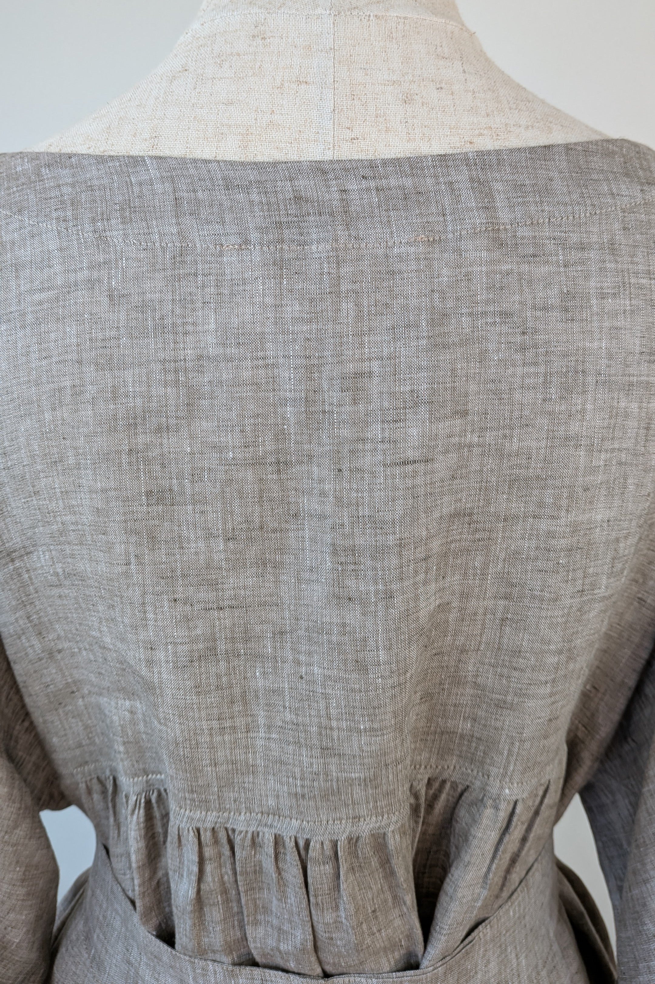Stella Moda Linen Midi Dress in Grey in One Size