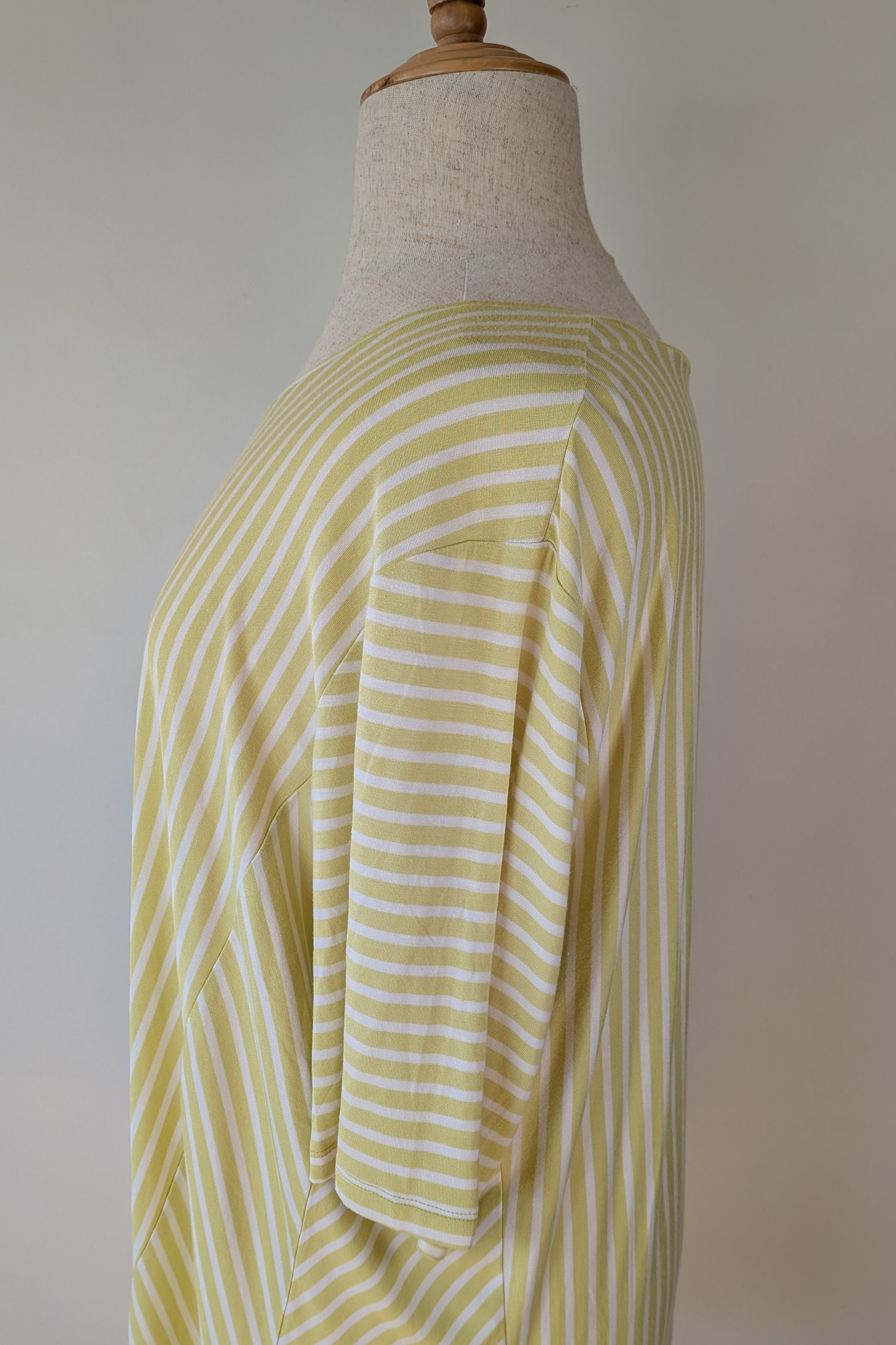My Size Seaside Hanky Hem Lime Top Size L Brand New With Tags RRP $99.95