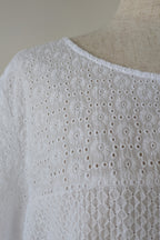 Blue Illusion 100% Organic Cotton White Embroidered Bell Sleeve Shirt Size M