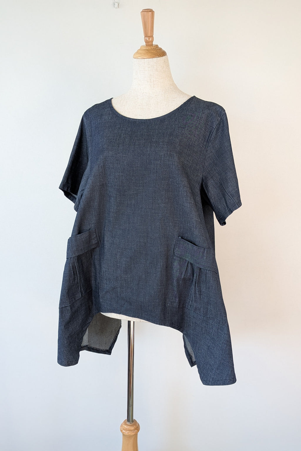 158C Blue Denim Cotton Blend Top in One Size