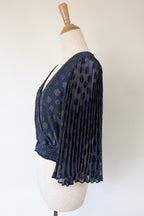 Wayne Cooper Navy Black Polka Dot Pleated Fan Sleeve Wrap Top Size 10