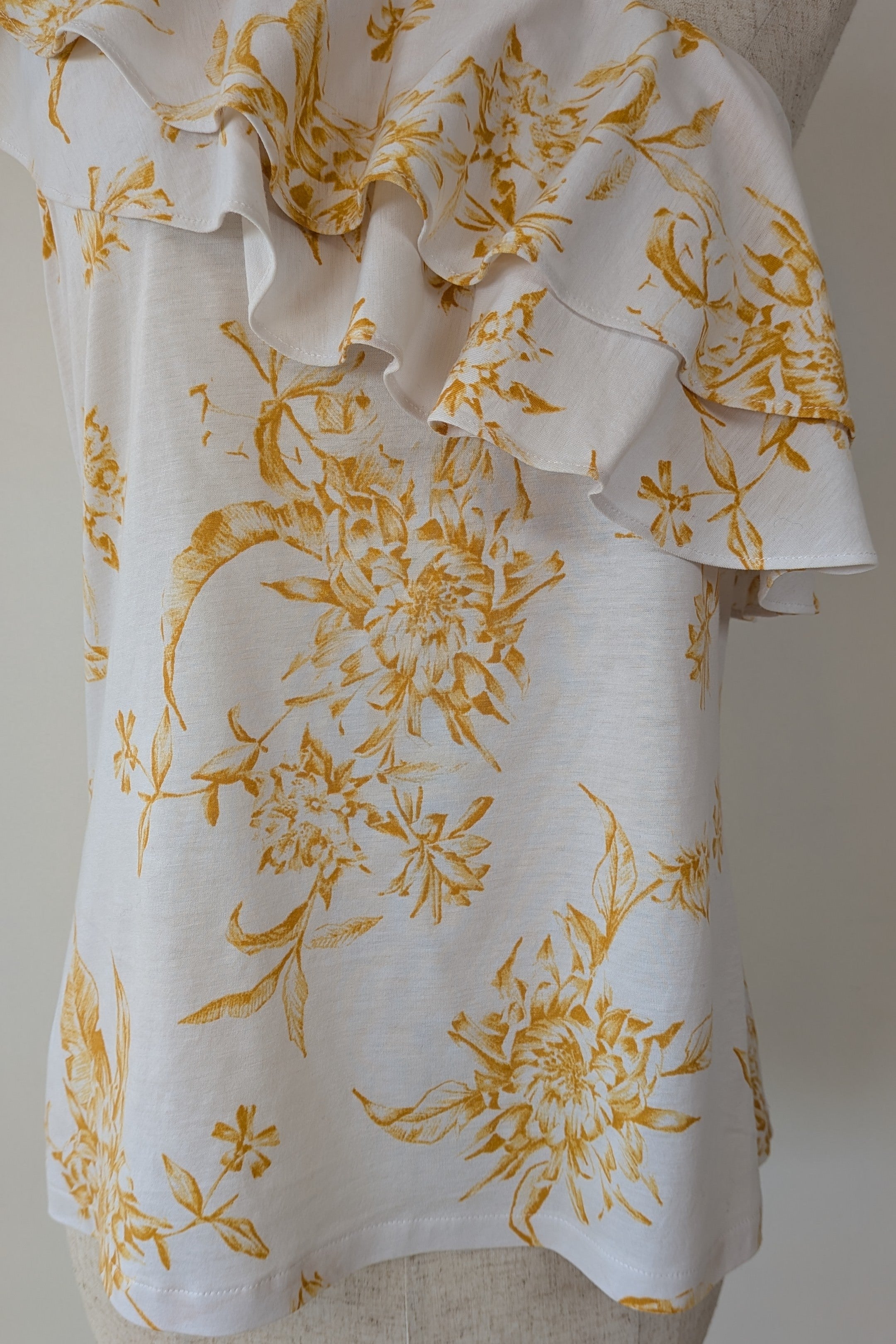 Witchery One Shoulder Ruffle Yellow Floral Top Size XS