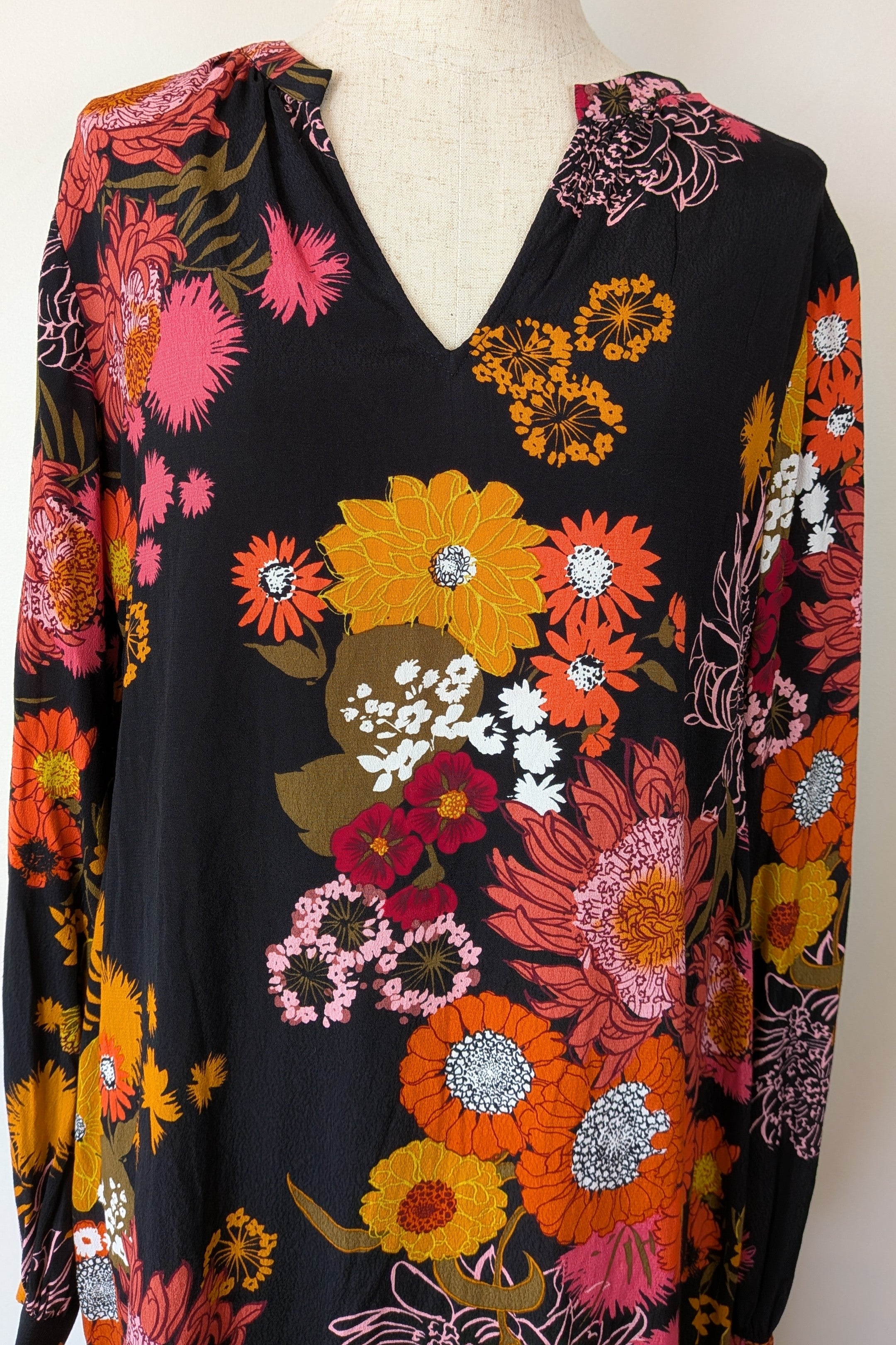 New Look 70s Floral Dress Size 14 Brand New With Tags