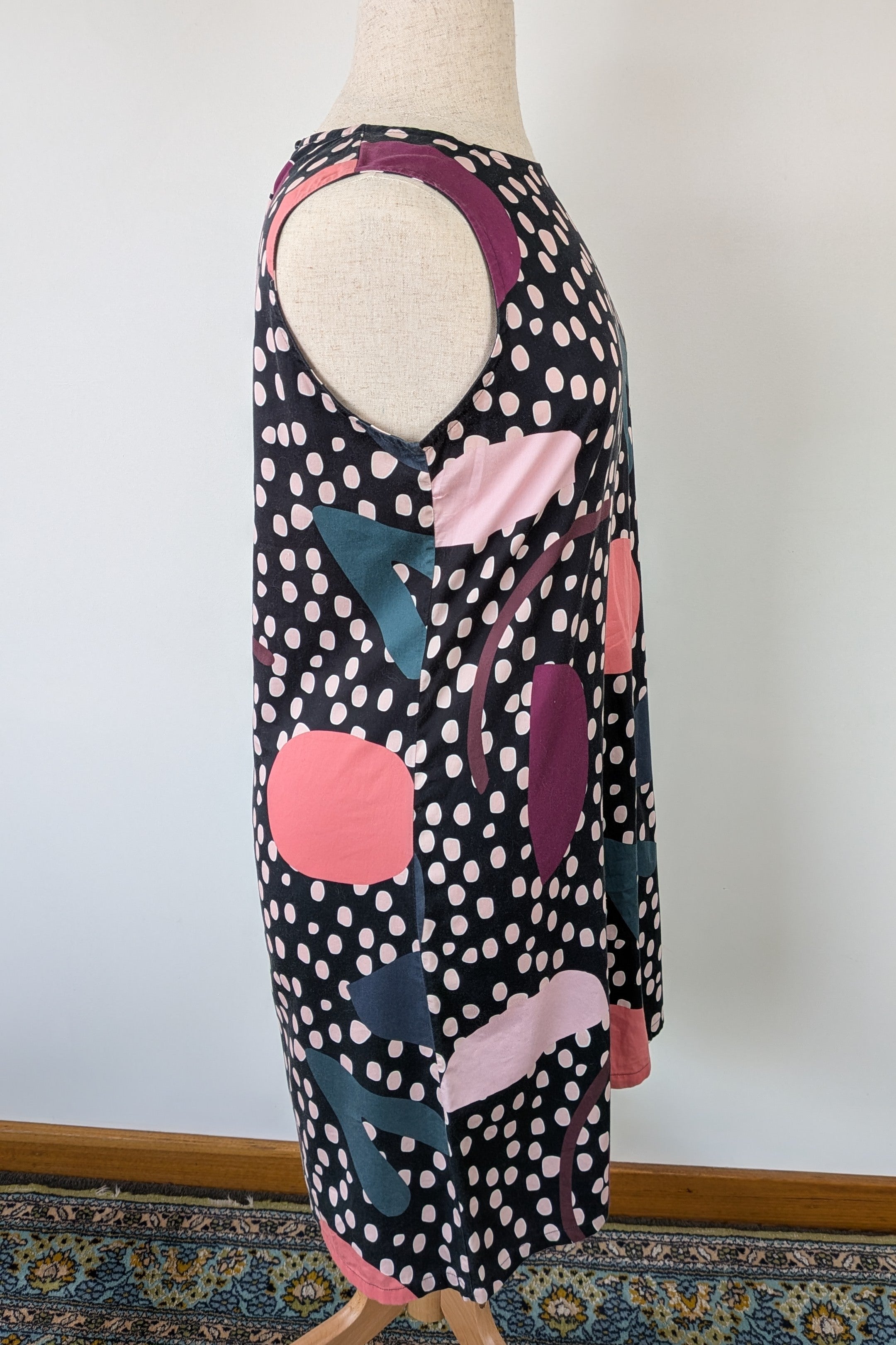 Hand Made by Gerrie T (Tasmania Brand) Spots & Shapes Dress Size L