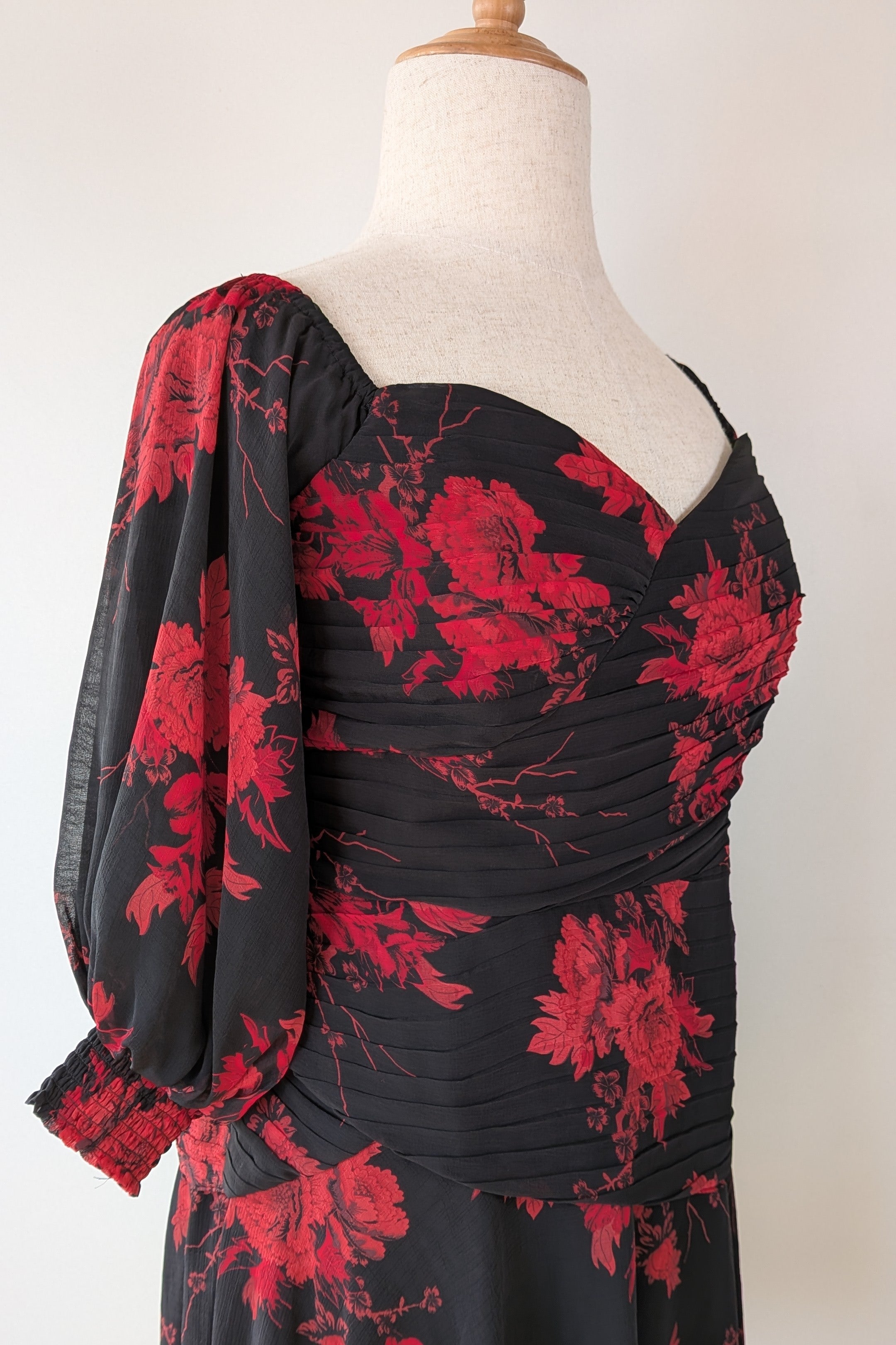 City Chic Crimson Garden Ruched Off The Shoulder Dress Size S