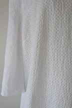 Blue Illusion 100% Organic Cotton White Embroidered Bell Sleeve Shirt Size M