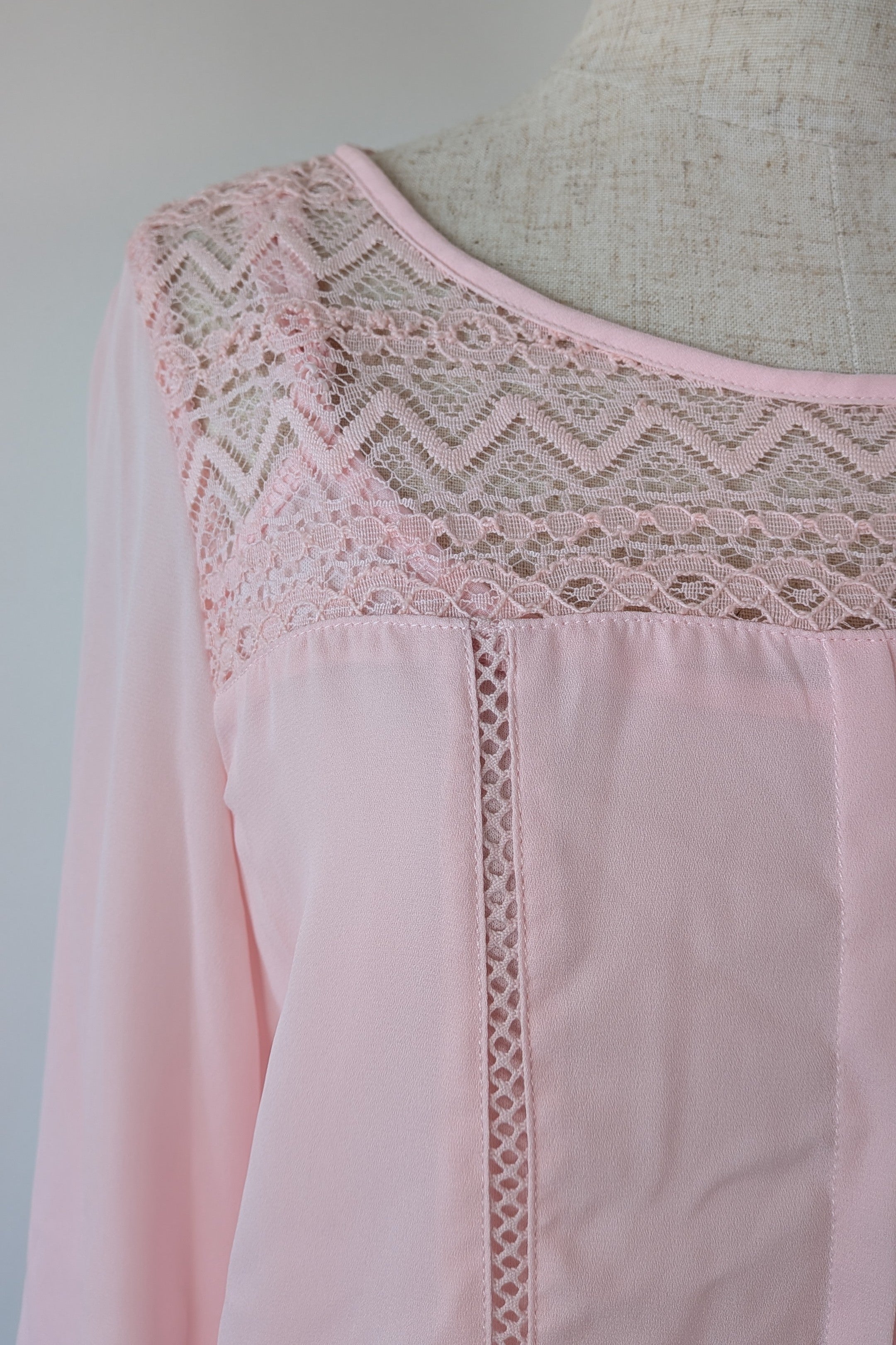 Liz Jordan Rue De Renne Pink Long Sleeve Lace Trim Top Size 14 Brand New With Tags RRP $99.95