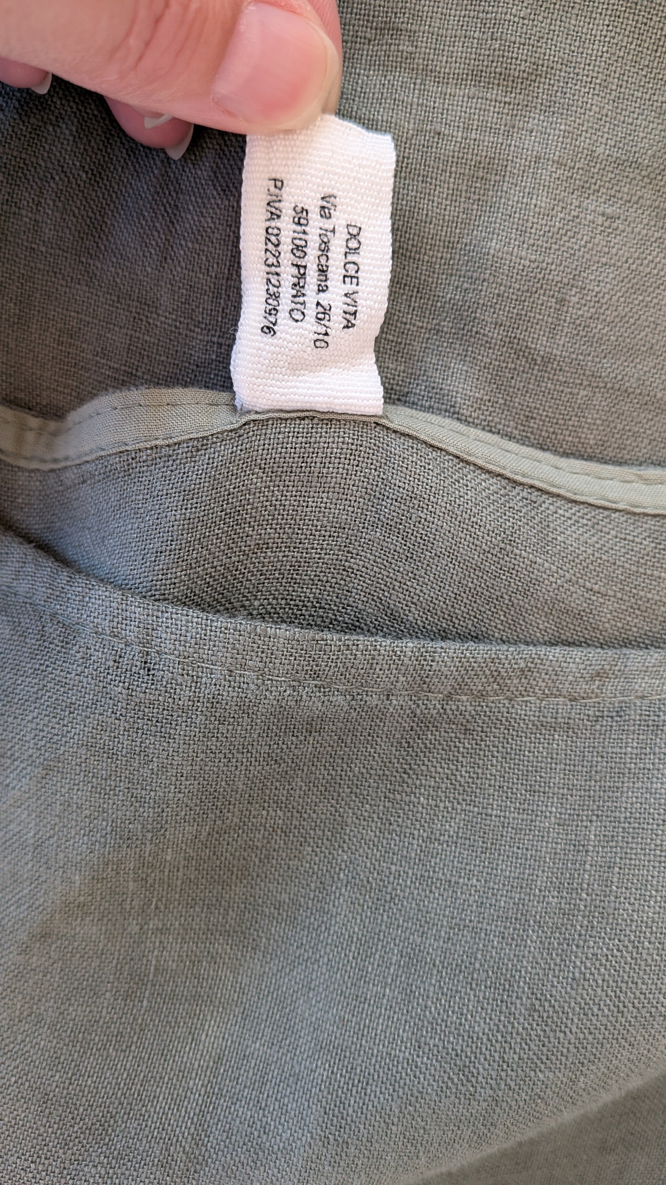 Dolce Vita Italian Linen Top in Khaki One Size