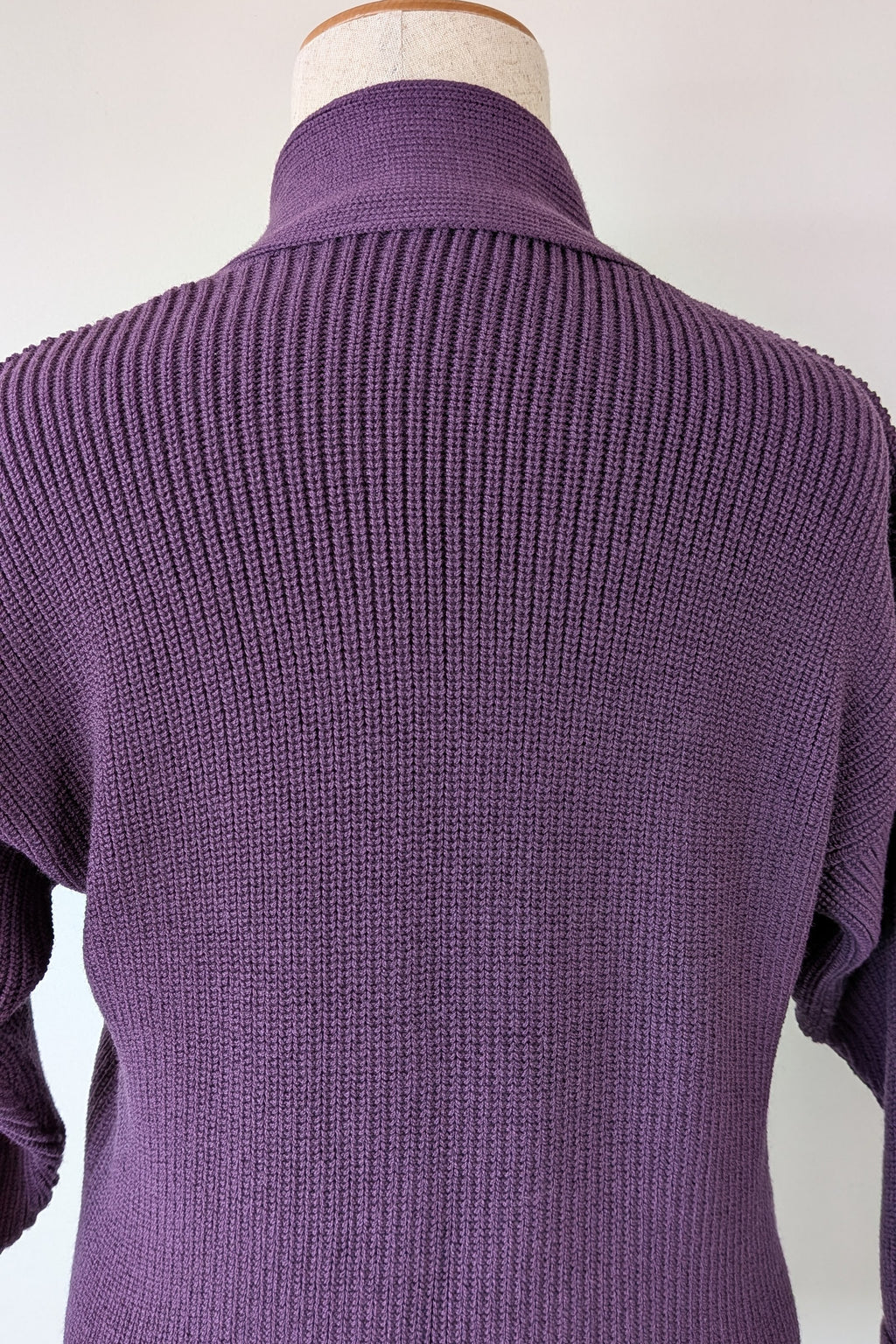 Vintage 80s Casaveen Pure New Wool Purple Cardigan (Made in Tasmania) Size 14