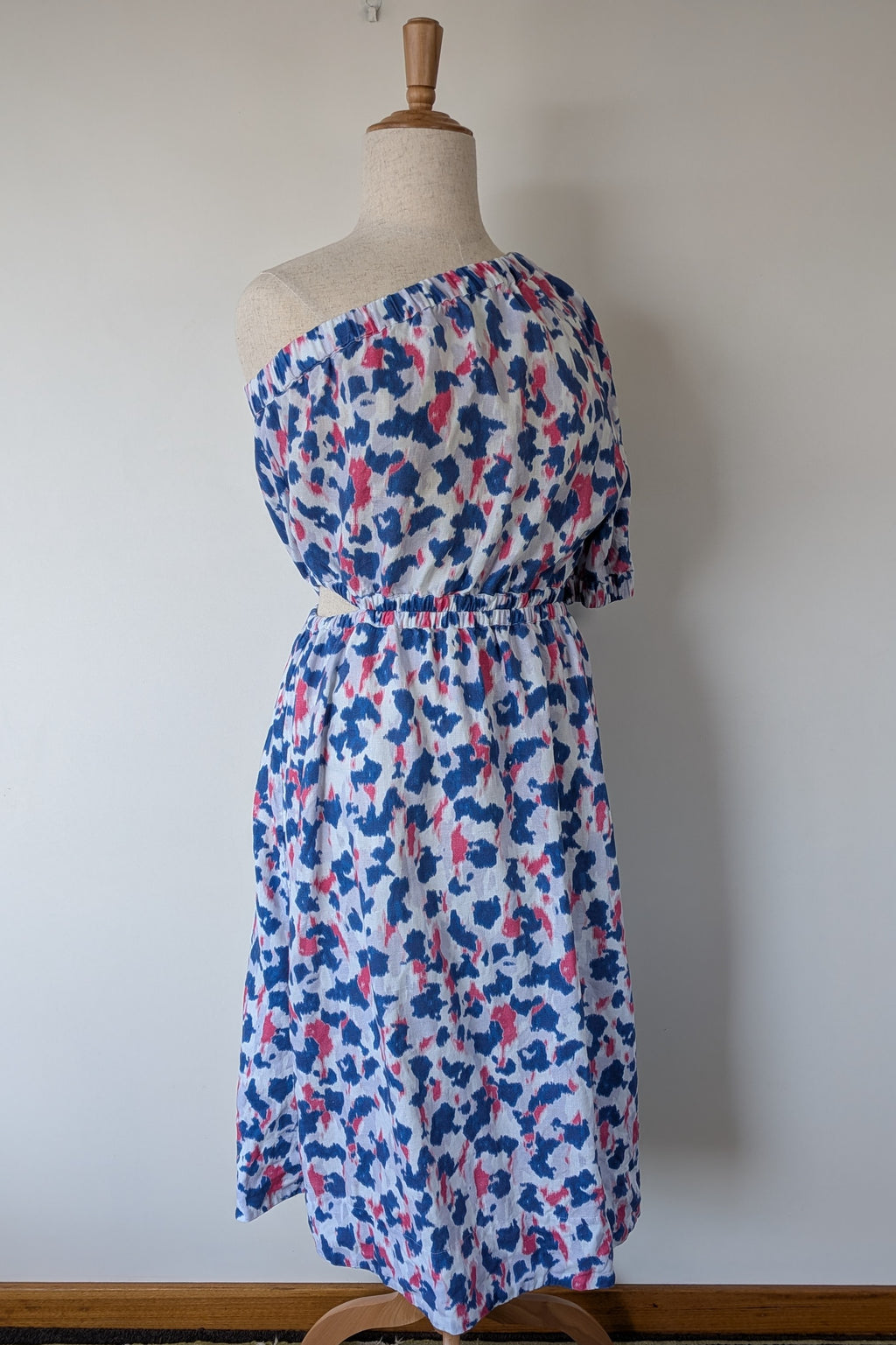 Witchery Linen One Shoulder Watercolour Print Midi Dress with Cut Out Size 16